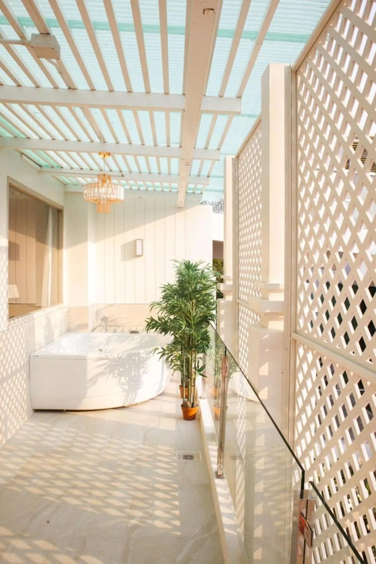 Hot Tub, Bed in The Sea Cret Hua Hin