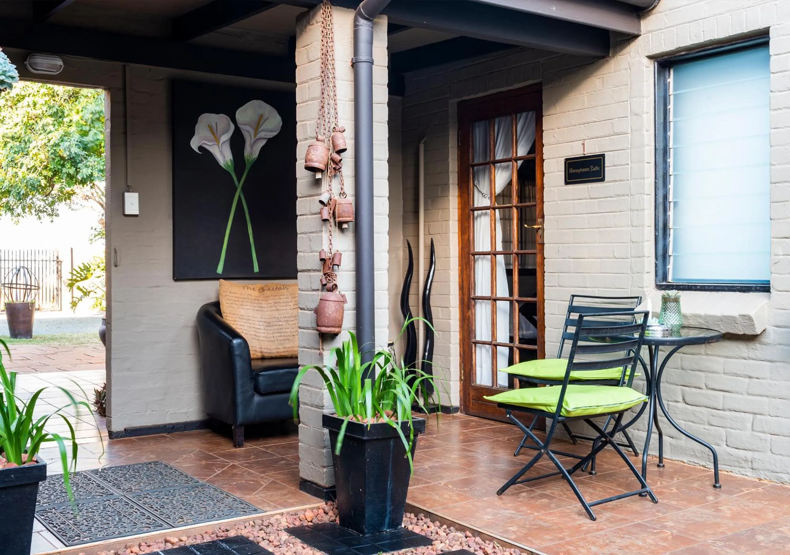 Patio in Ama Zulu Guesthouse & Safaris