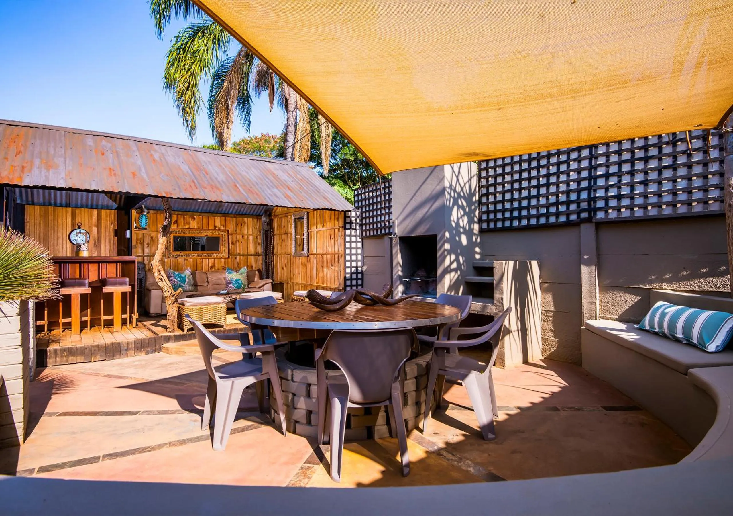 Patio in Ama Zulu Guesthouse & Safaris