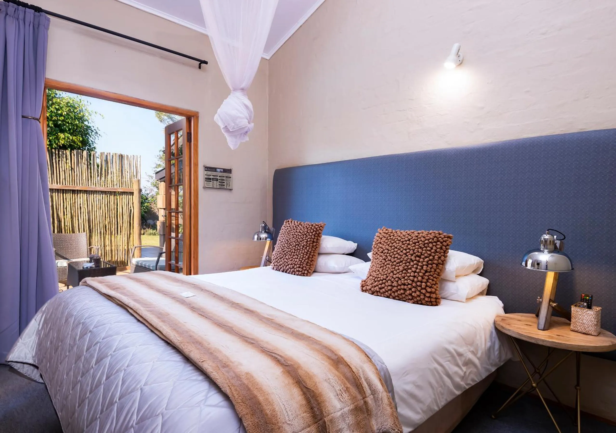 Bed in Ama Zulu Guesthouse & Safaris