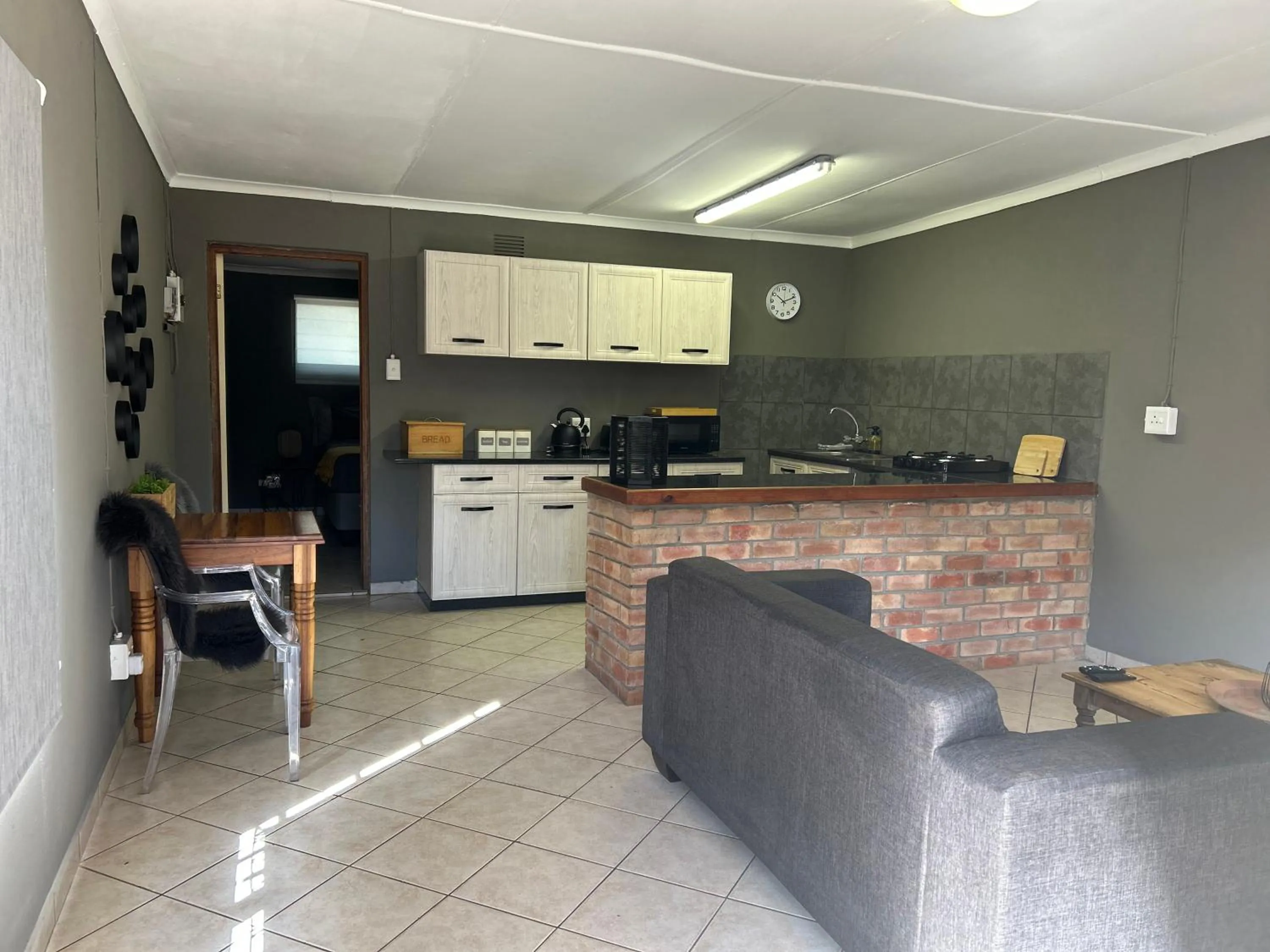 Ama Zulu Guesthouse & Safaris