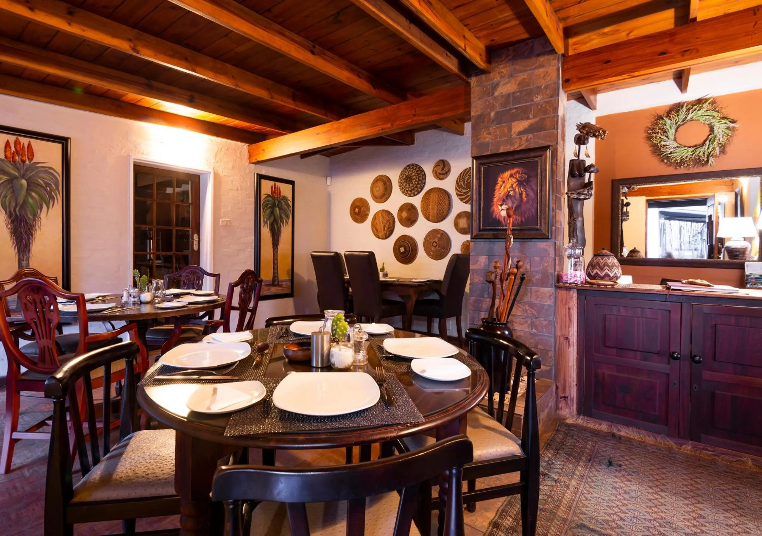 Restaurant/places to eat in Ama Zulu Guesthouse & Safaris