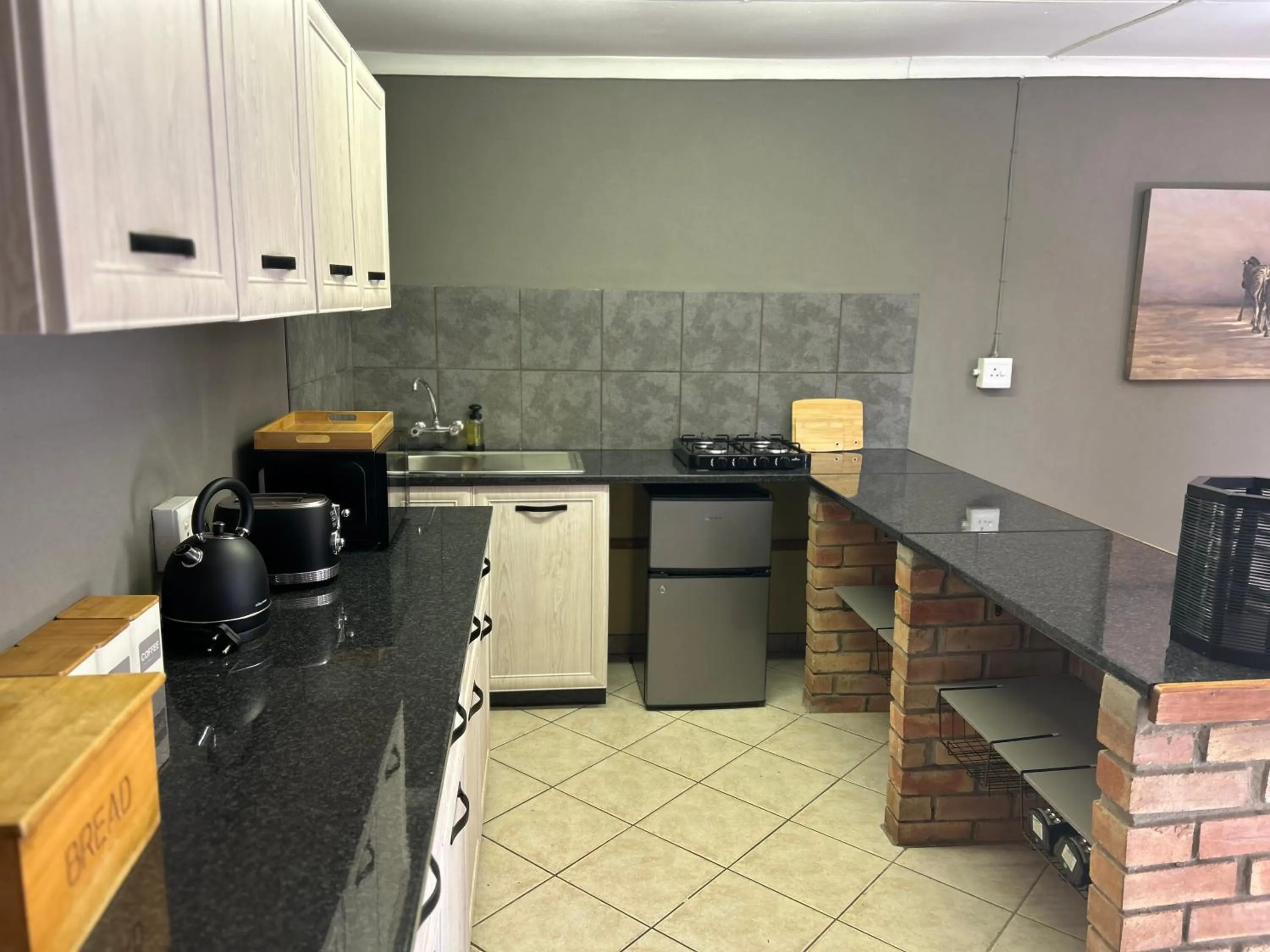 Ama Zulu Guesthouse & Safaris