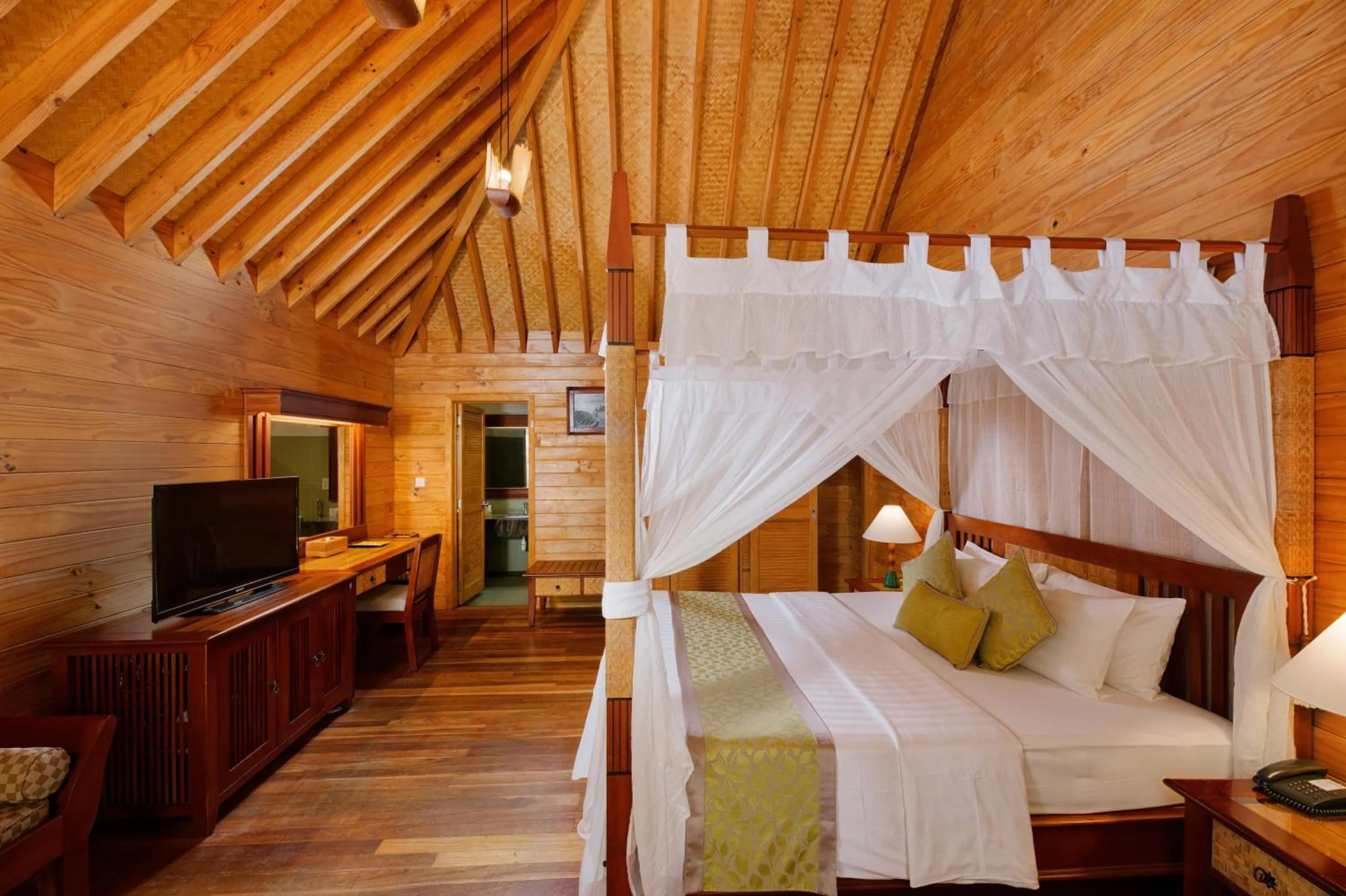 TV and multimedia, Bed in Bandos Maldives