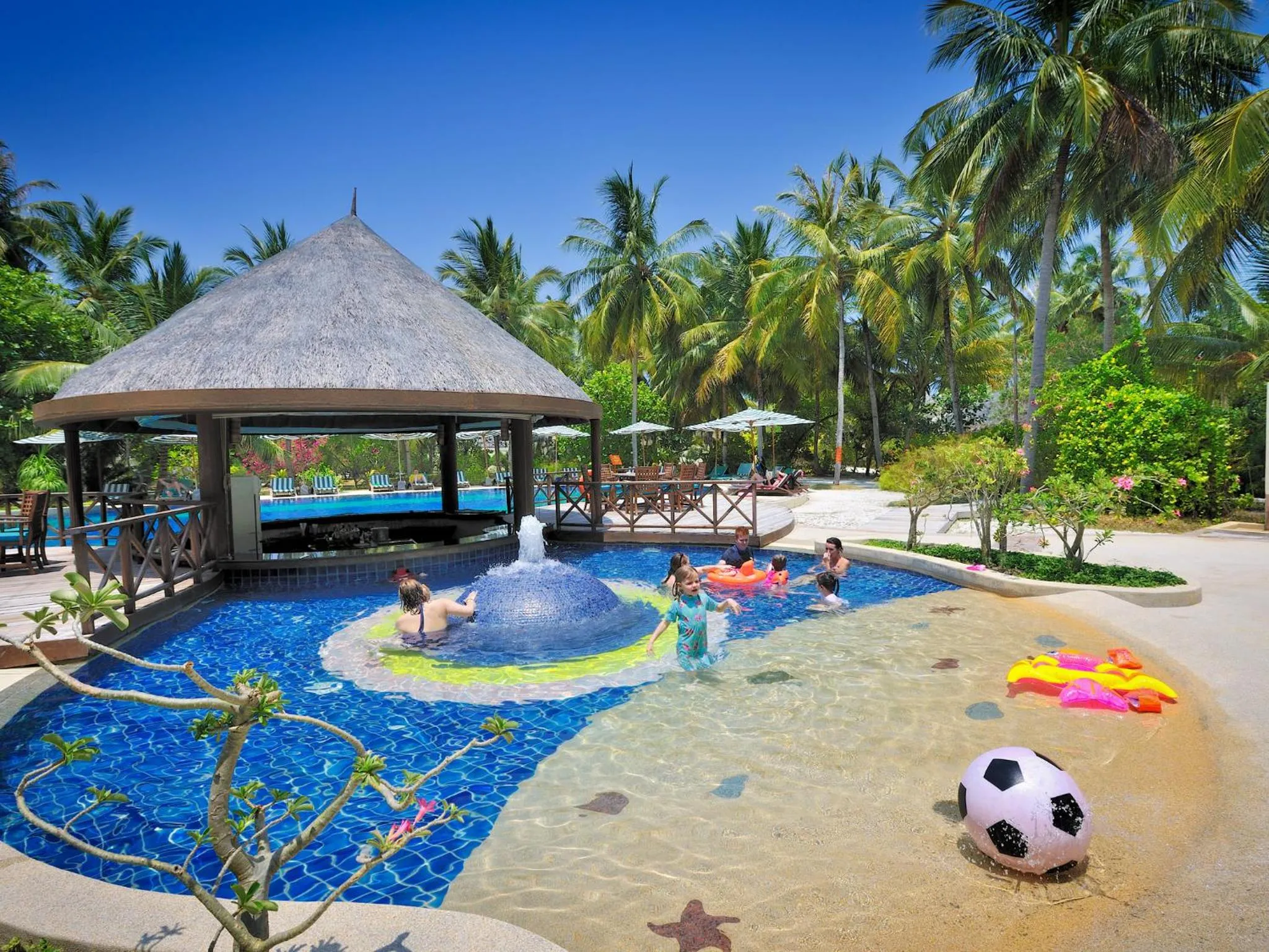 Swimming pool in Bandos Maldives