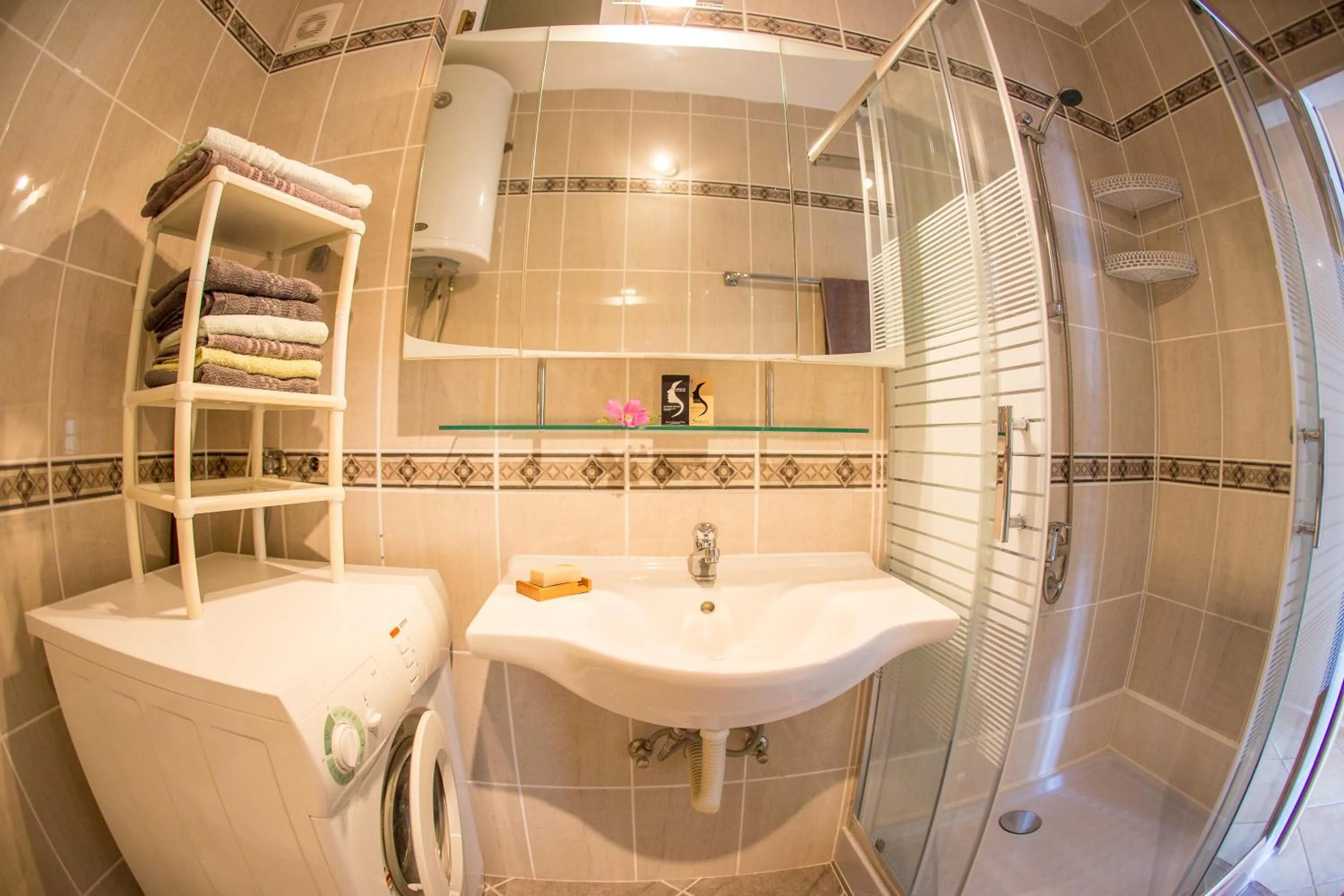 Apartments Mirian