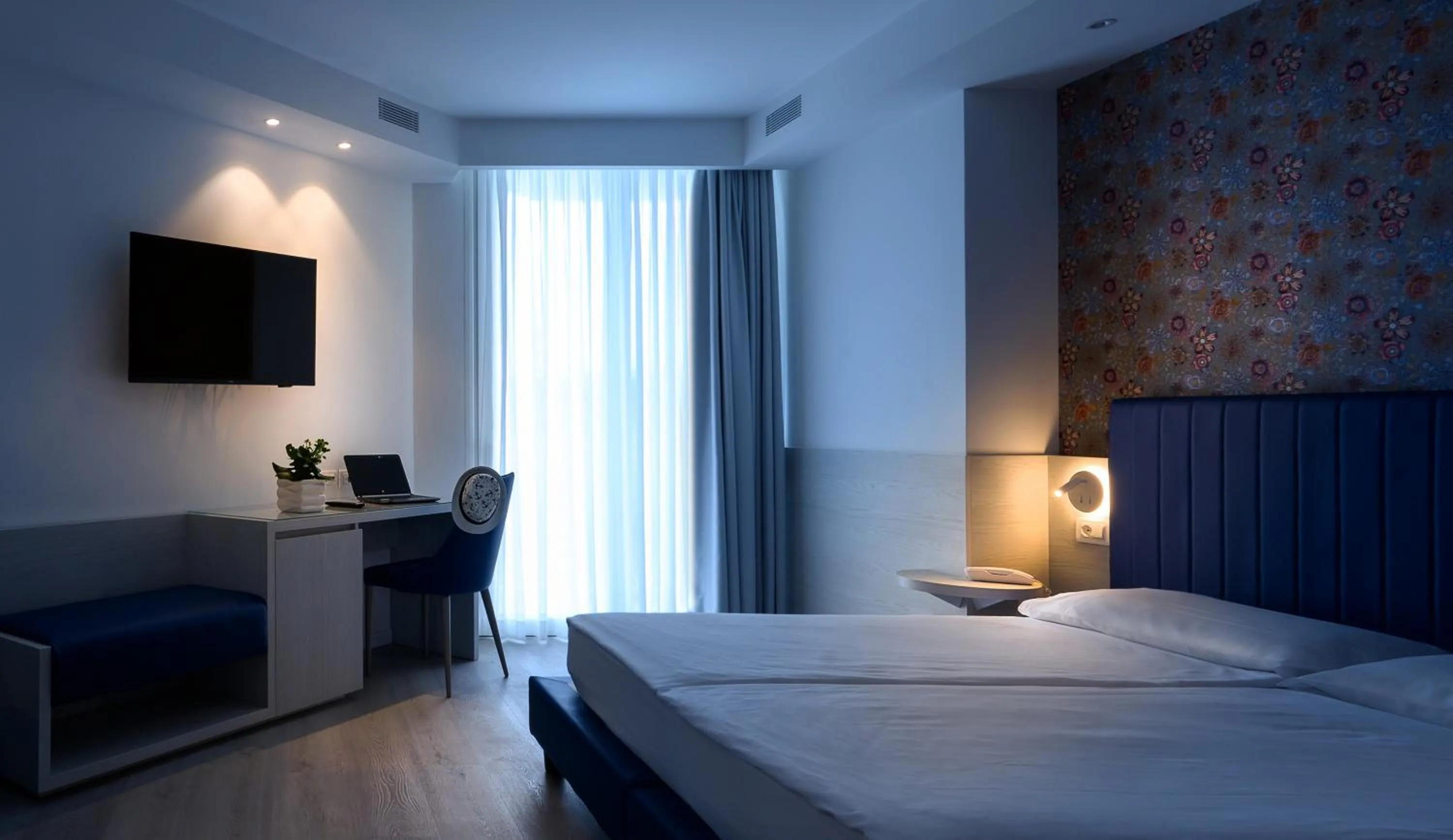 Bed in Grand Hotel Playa