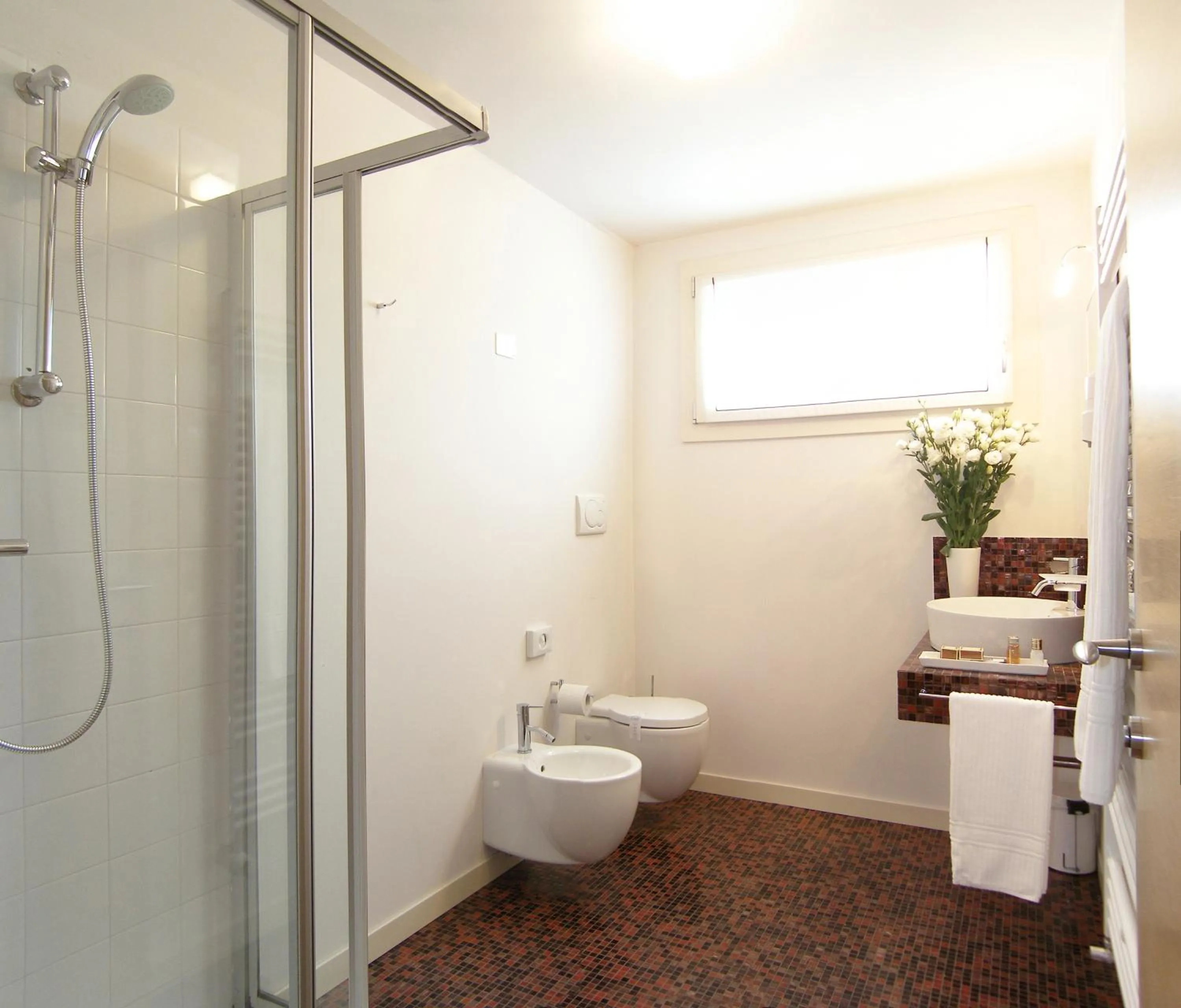 Bathroom in Relais Villa Annamaria Bed end Breakfast