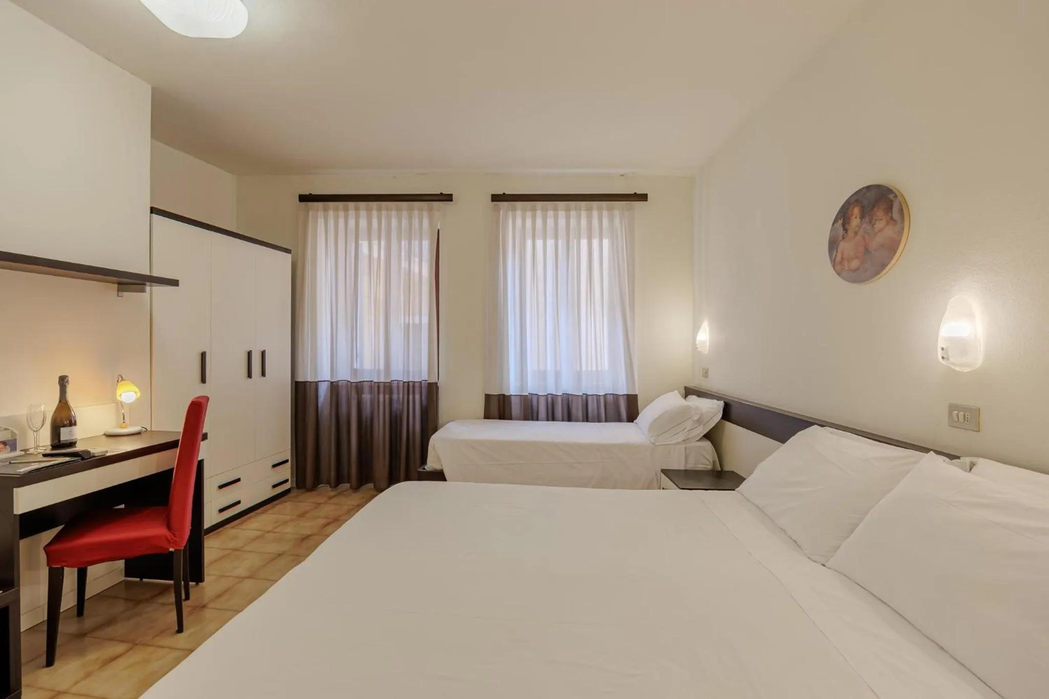 Bedroom, Bed in Hotel Alla Torre