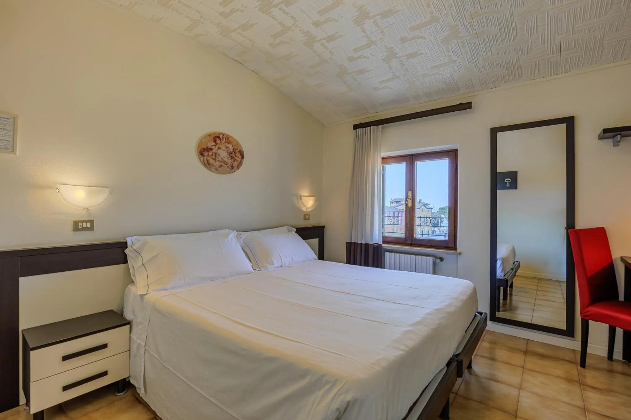 Bedroom, Bed in Hotel Alla Torre