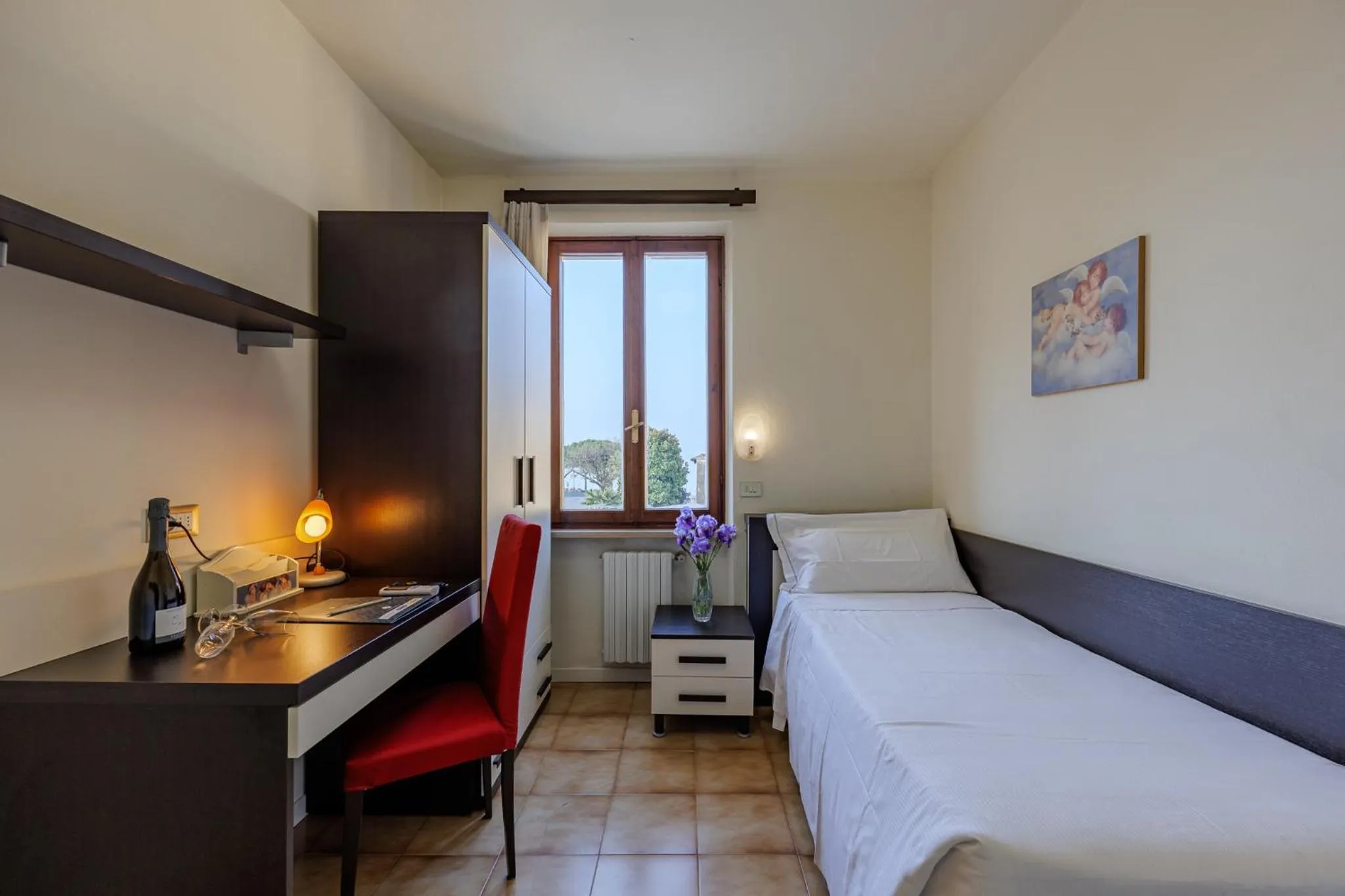 Bedroom, Bed in Hotel Alla Torre