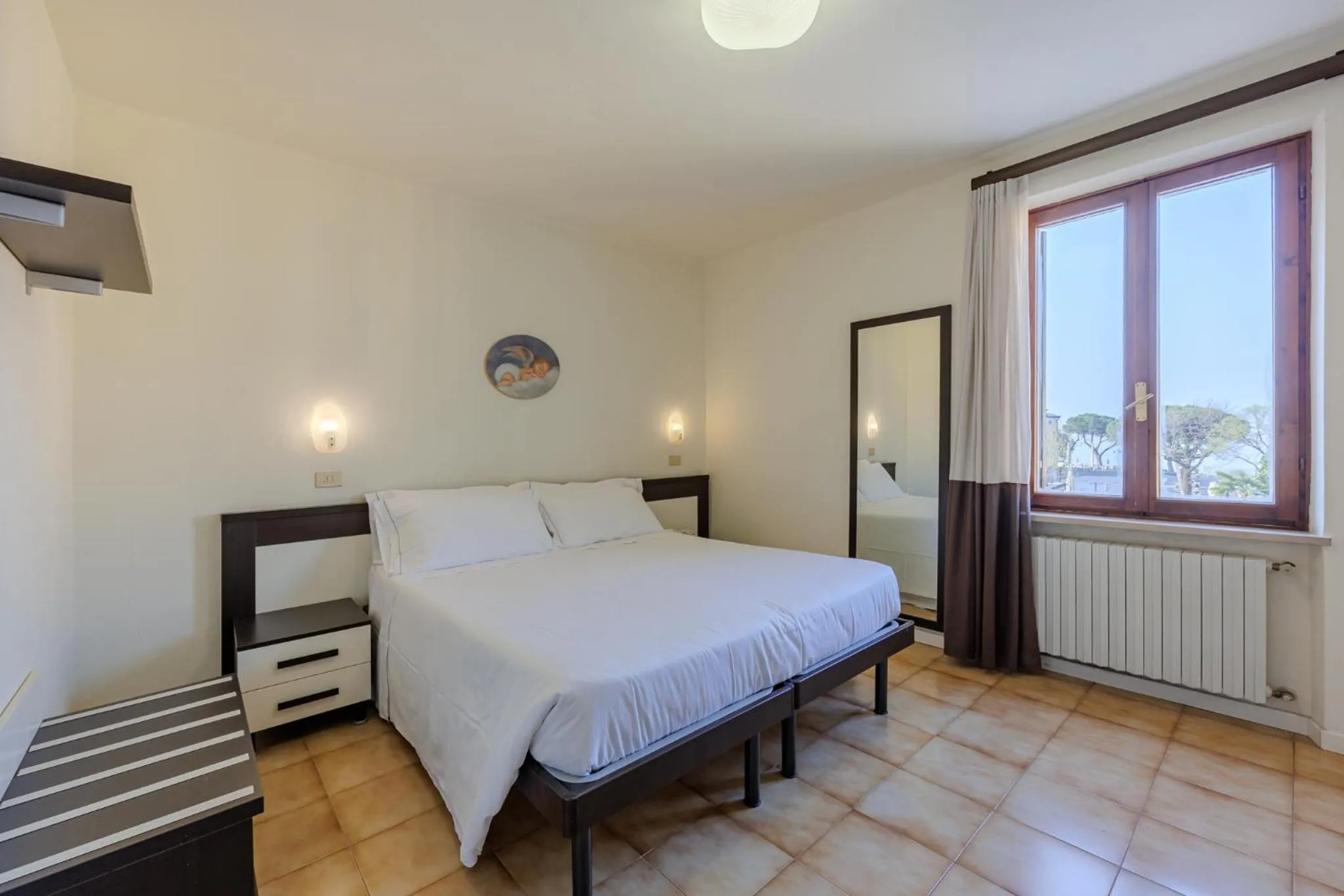 Bedroom, Bed in Hotel Alla Torre