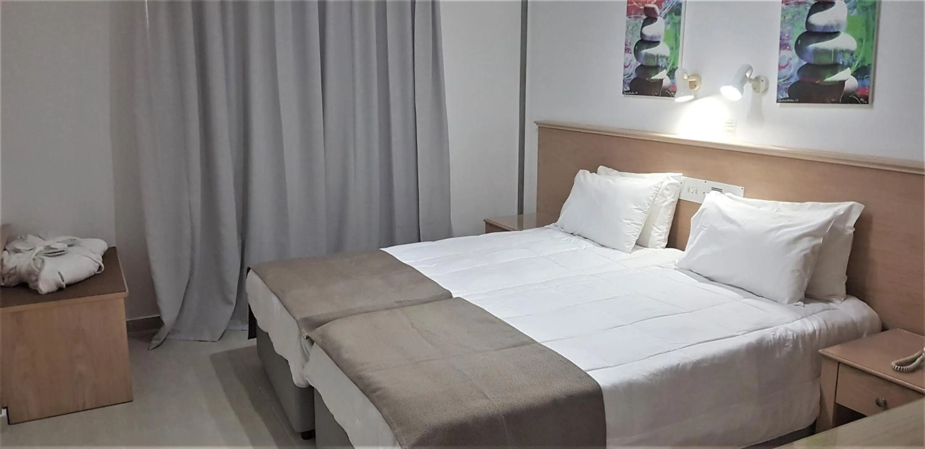 Bedroom, Bed in Senator Hotel Apartments - Adults Only
