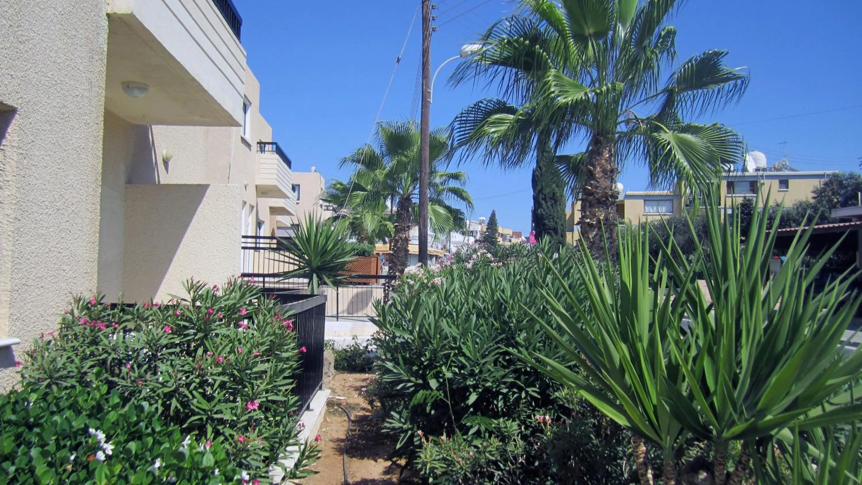 Garden in Senator Hotel Apartments - Adults Only