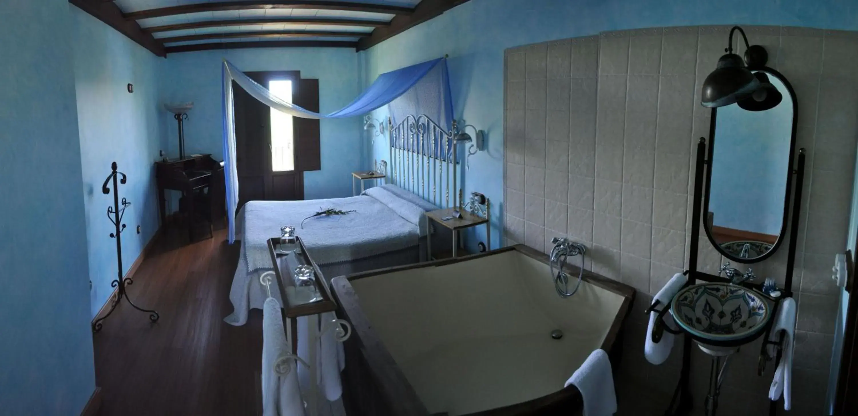 Double Room with Spa Access in Hotel Rural y SPA Kinedomus Bienestar Double Room with Spa Access in Hotel Rural y SPA Kinedomus Bienestar