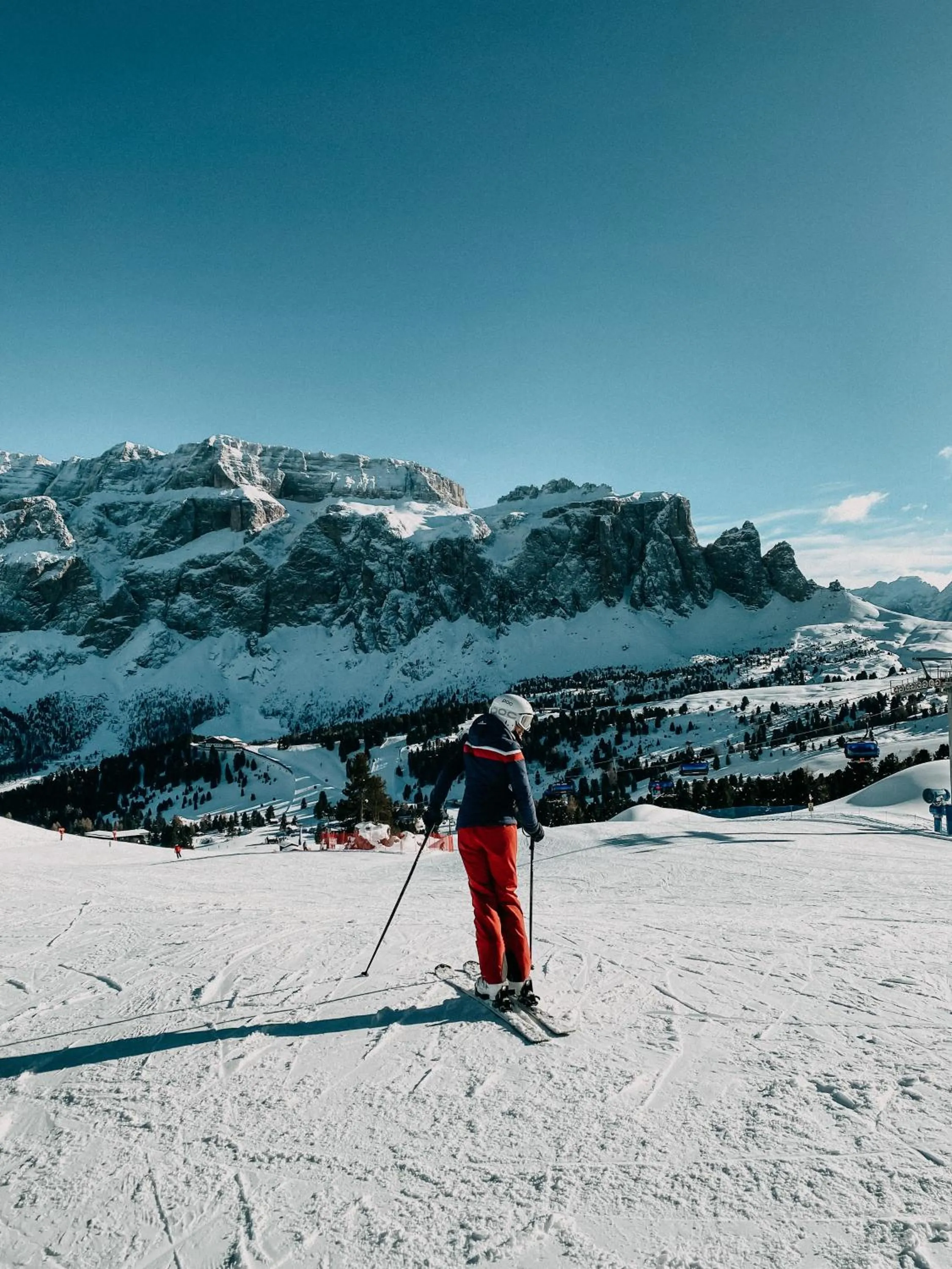 Day in Mountain Chalet Pra Ronch