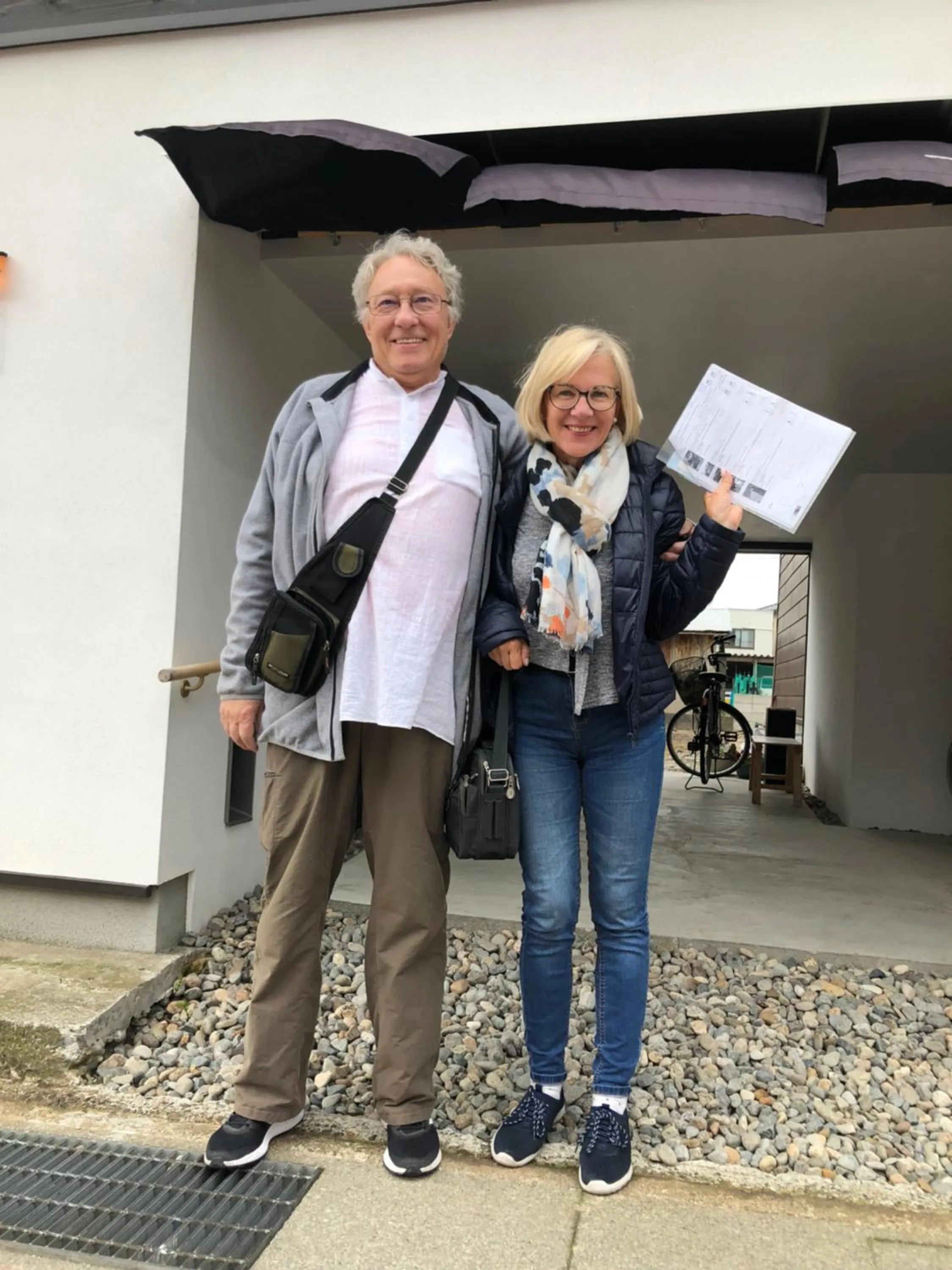 Family in B&B Neagari