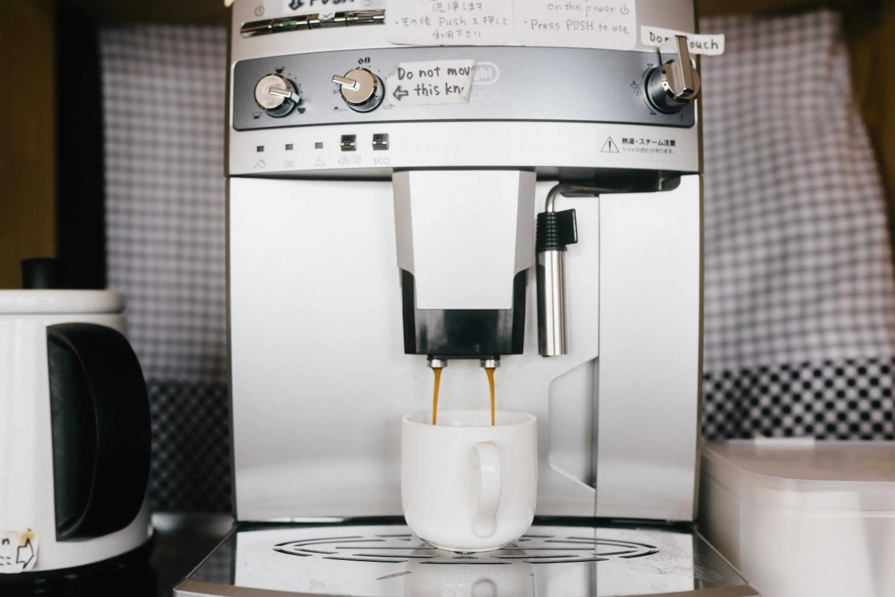 Dining area in B&B Neagari