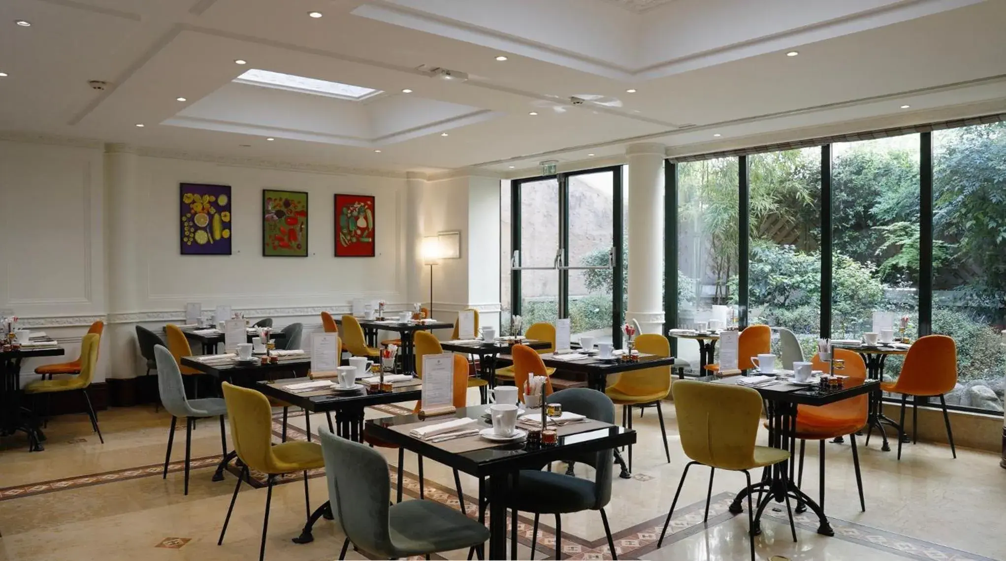 Breakfast in Hôtel Pont Royal Paris Breakfast in Hôtel Pont Royal Paris