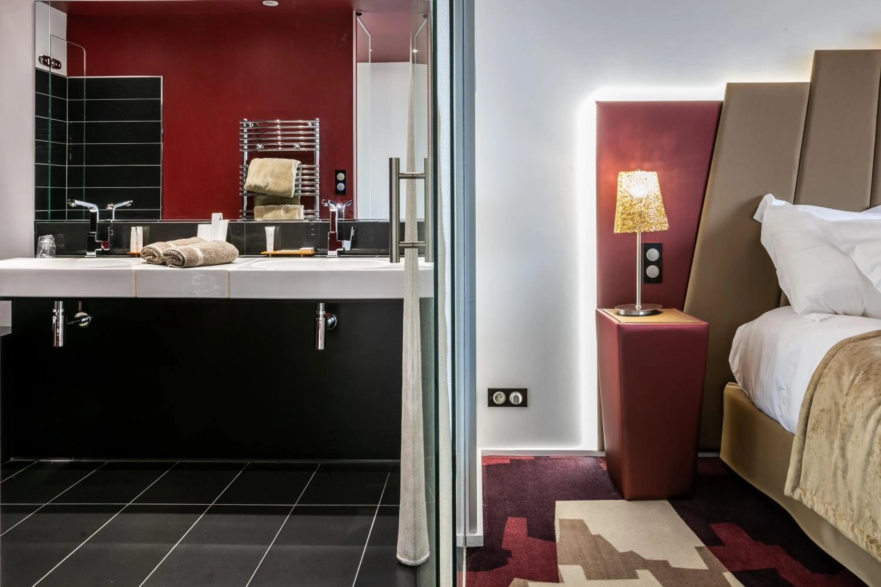 Photo of the whole room, Bed in Domaine de La Ferrière