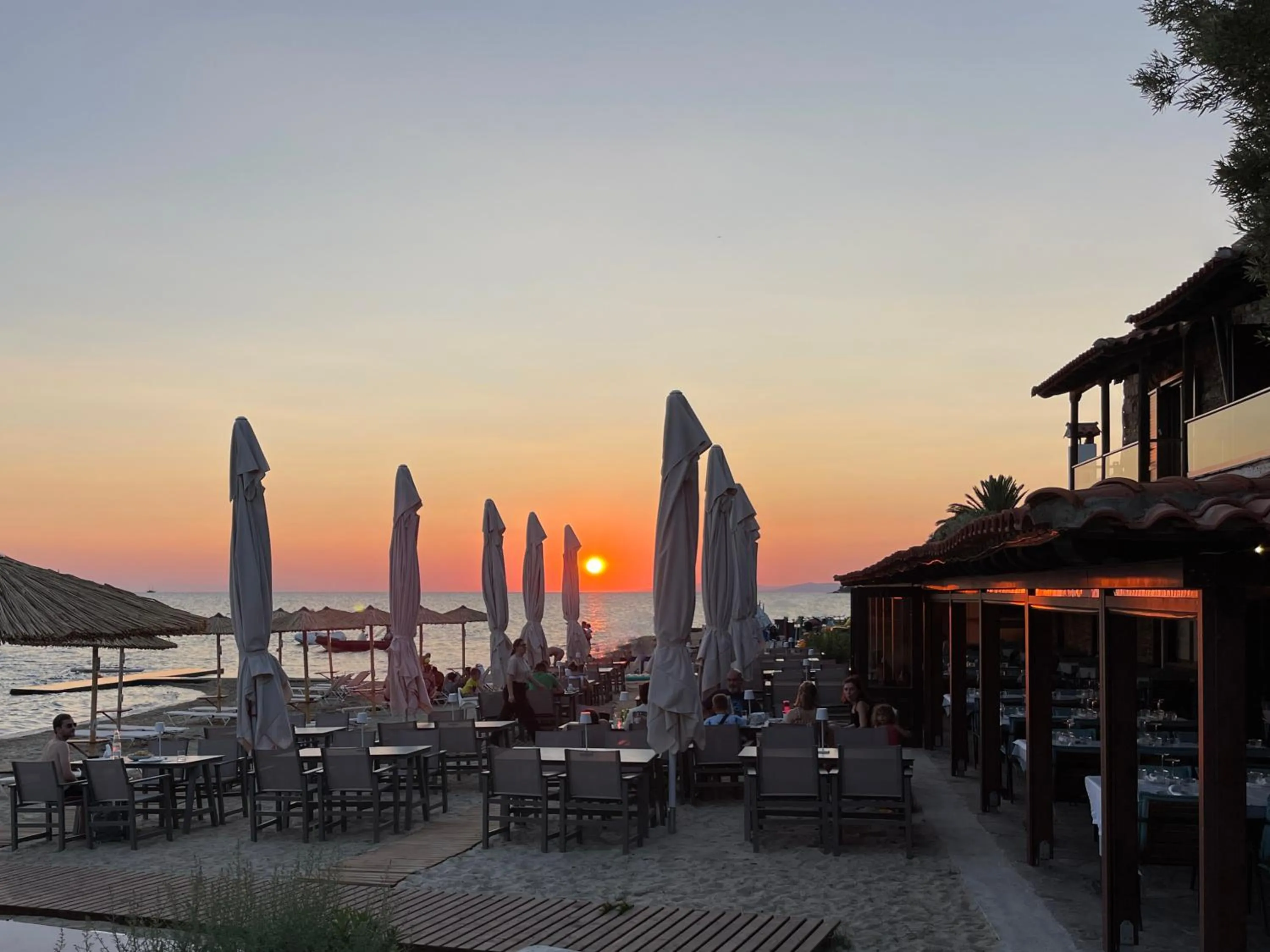 Restaurant/places to eat in Camping Castello