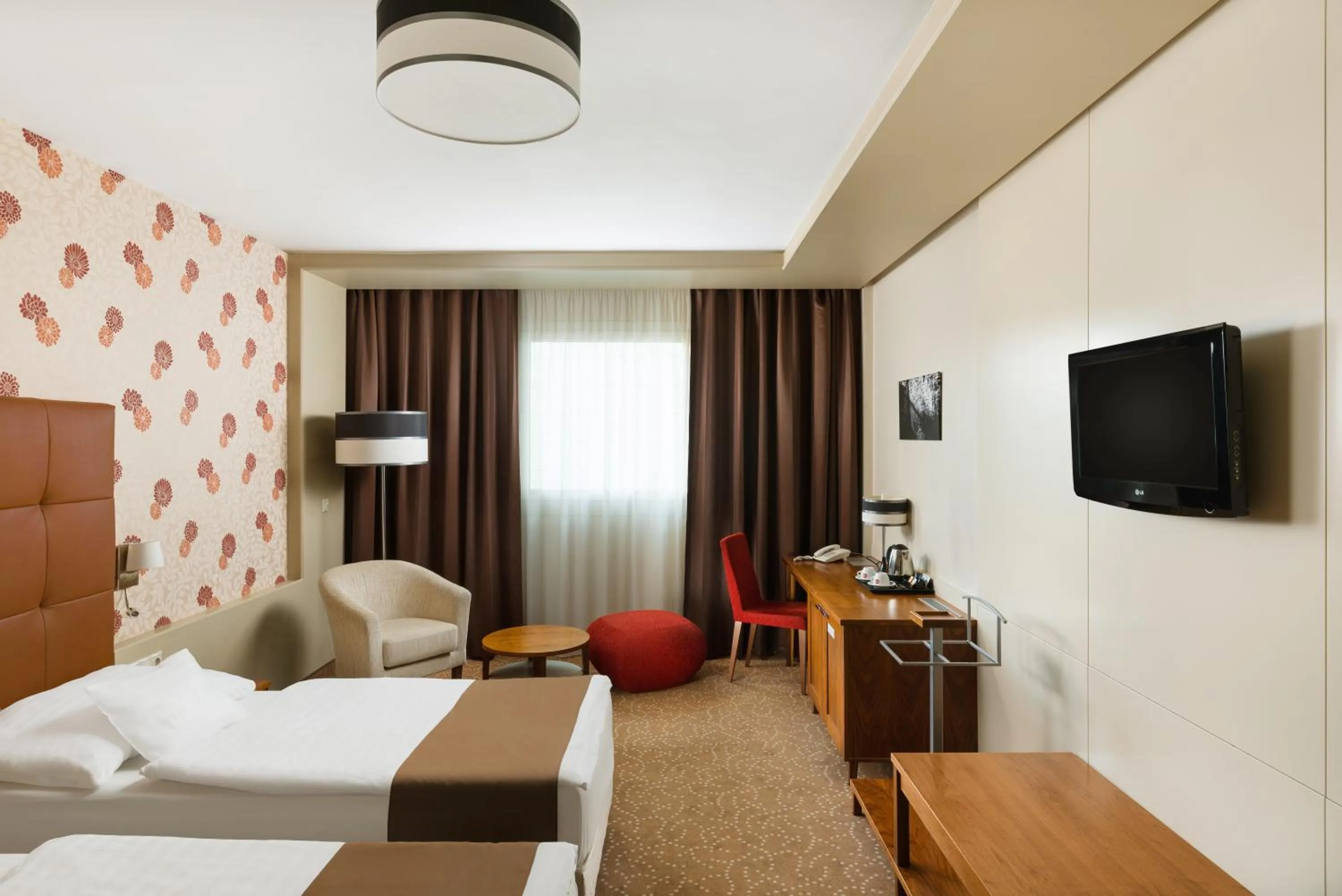 Photo of the whole room, Bed in Corso Hotel Pécs