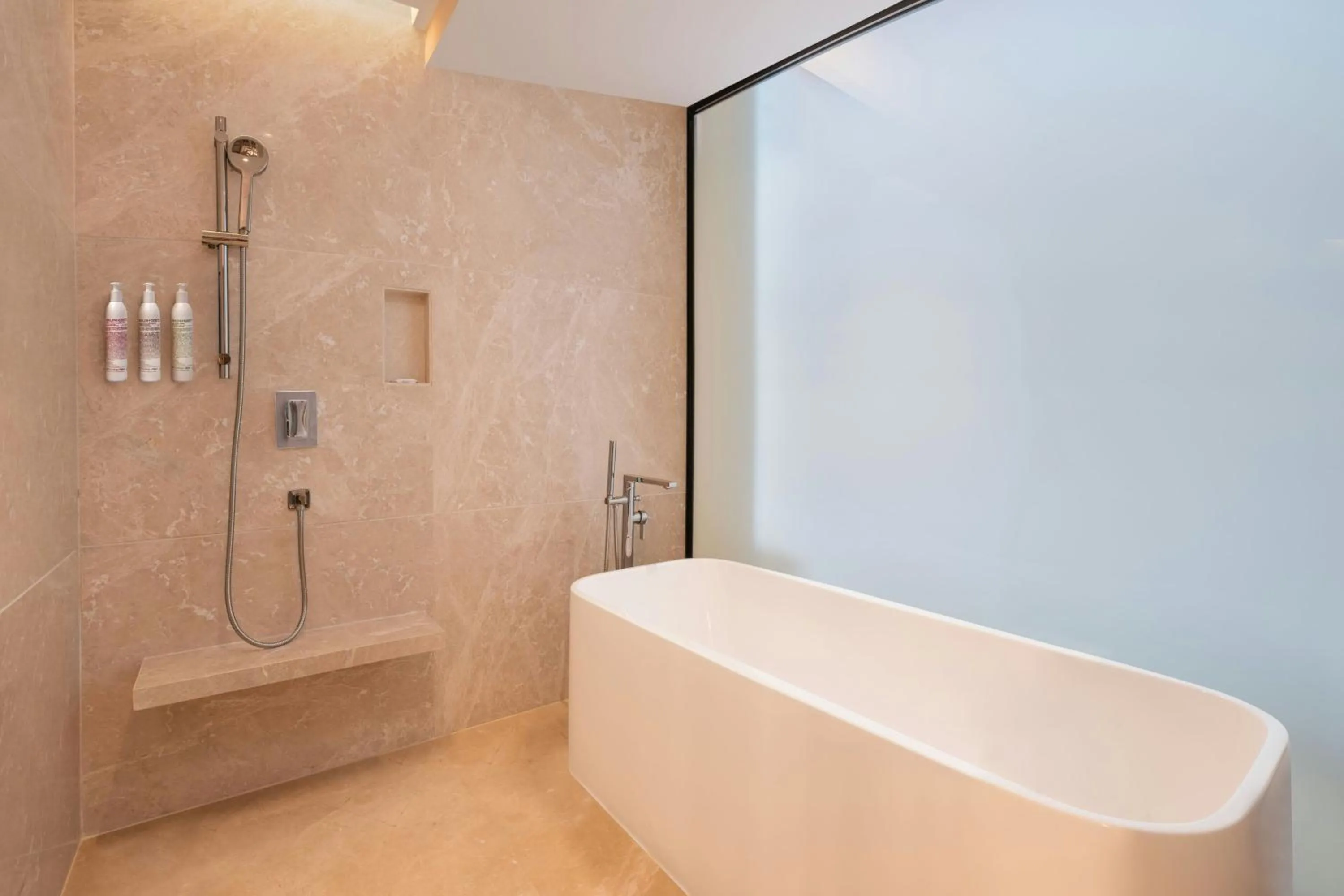 Bathroom in Le Meridien Ahmedabad