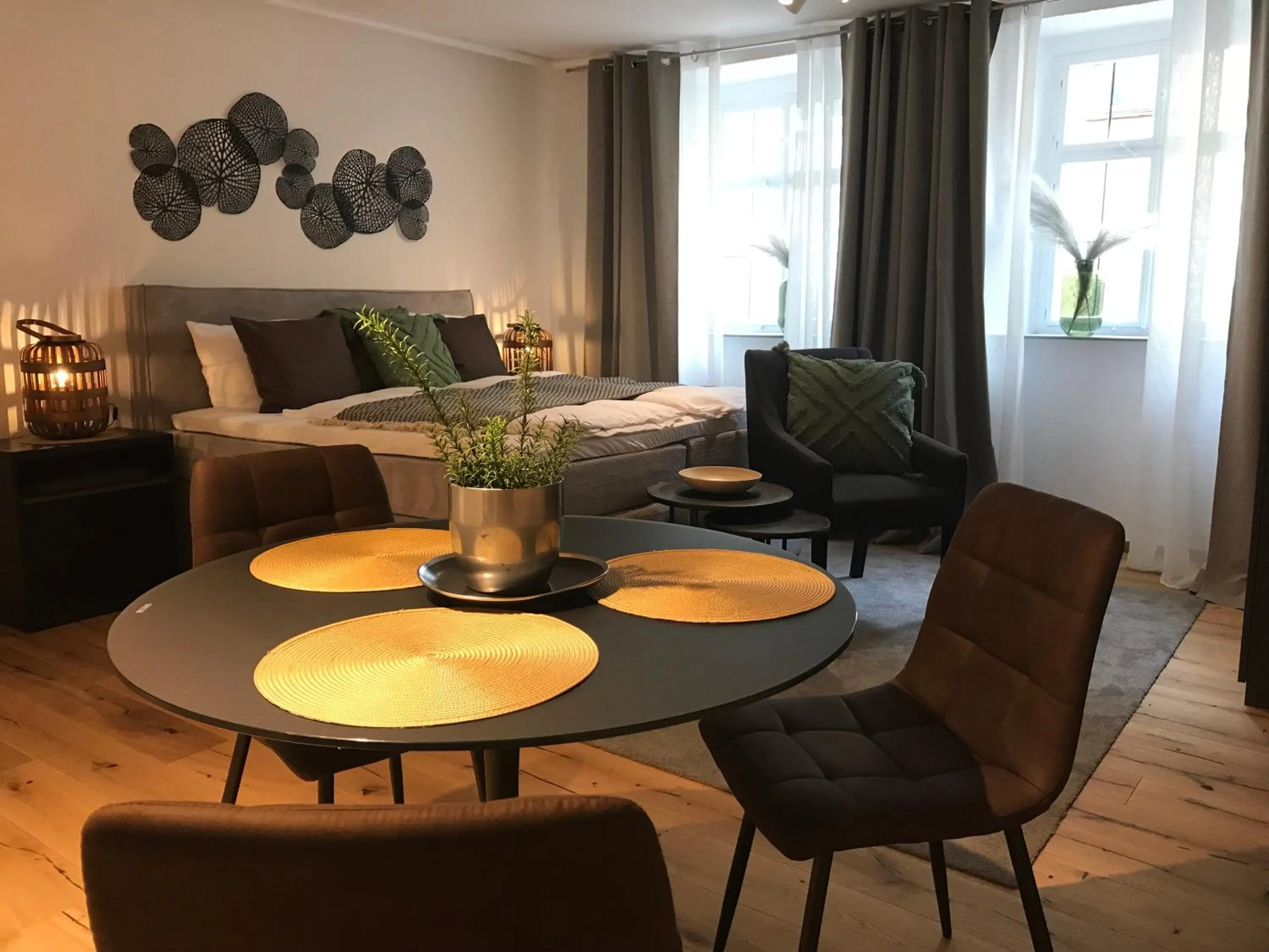 Dining area, Bed in Hotel Herrnschloesschen