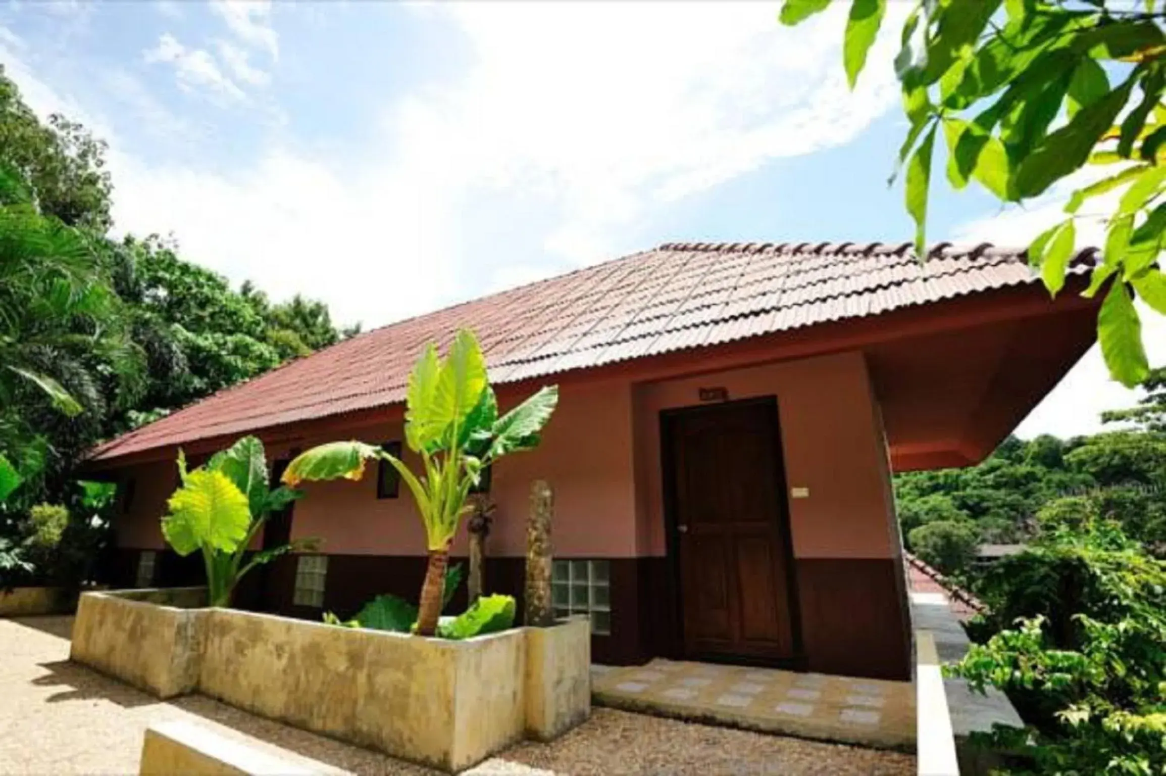 Property building in Phi Phi Arboreal Resort Property building in Phi Phi Arboreal Resort