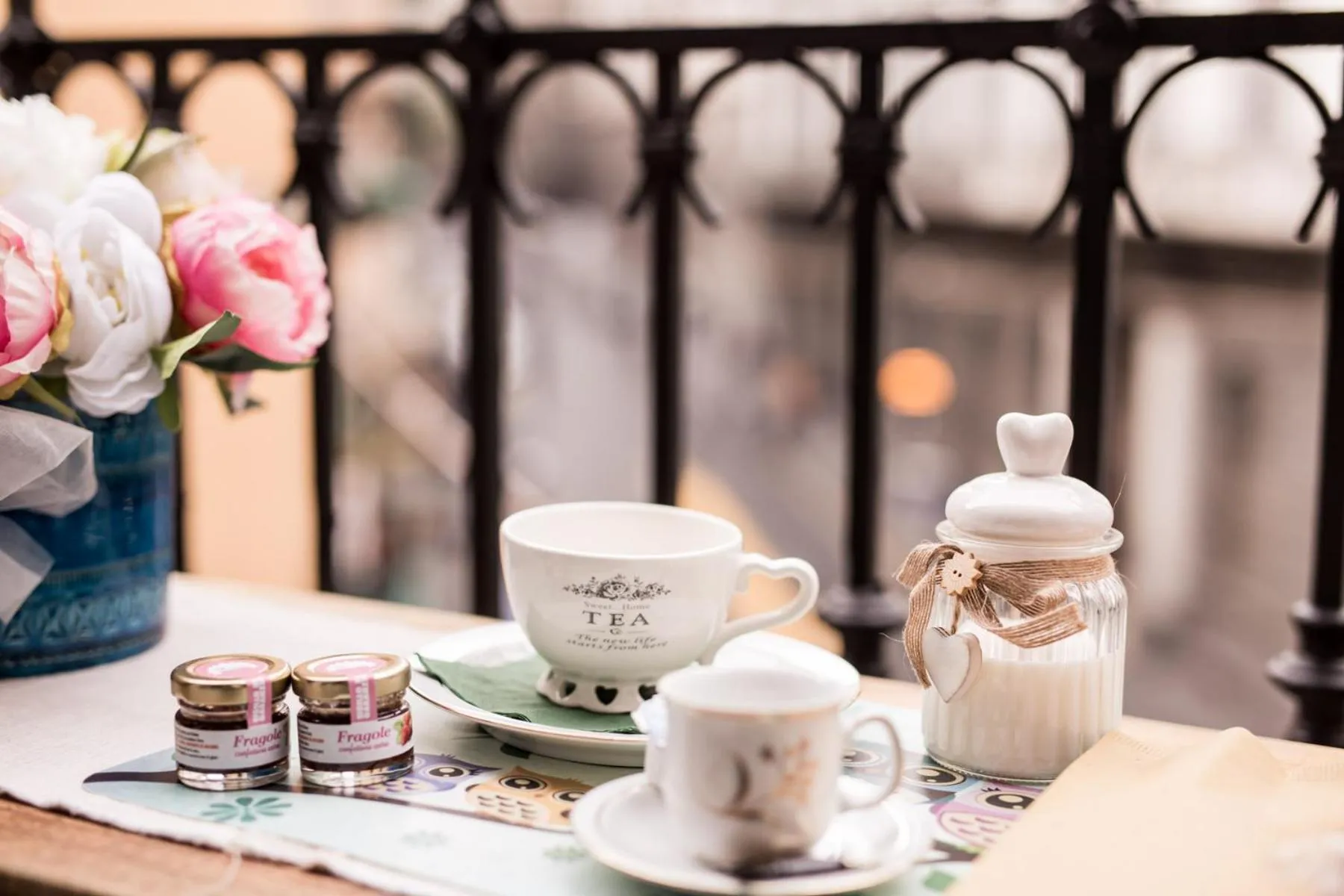 Coffee/tea facilities in B&B DolceVita Napoli