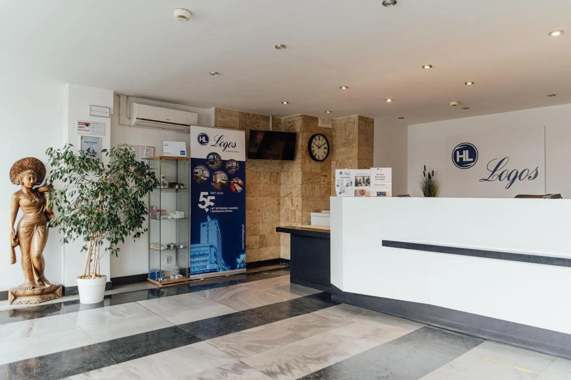Lobby or reception in Hotel Logos