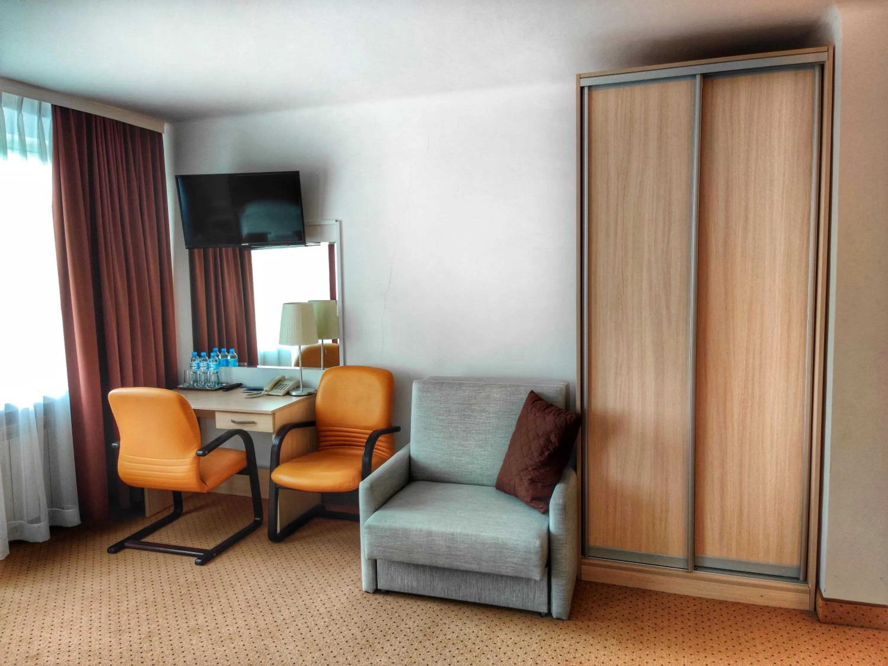 TV and multimedia in Hotel Logos