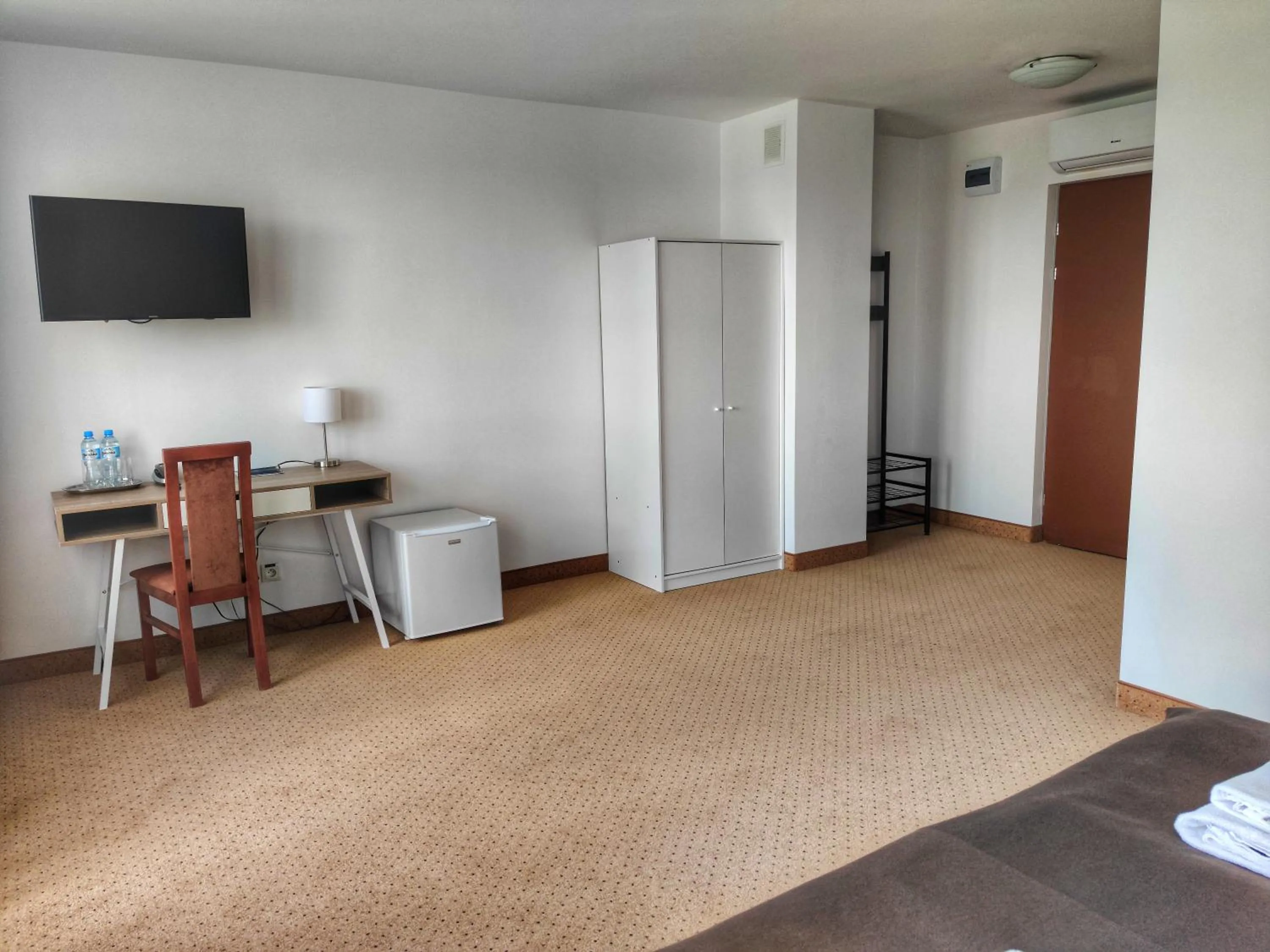 TV and multimedia in Hotel Logos