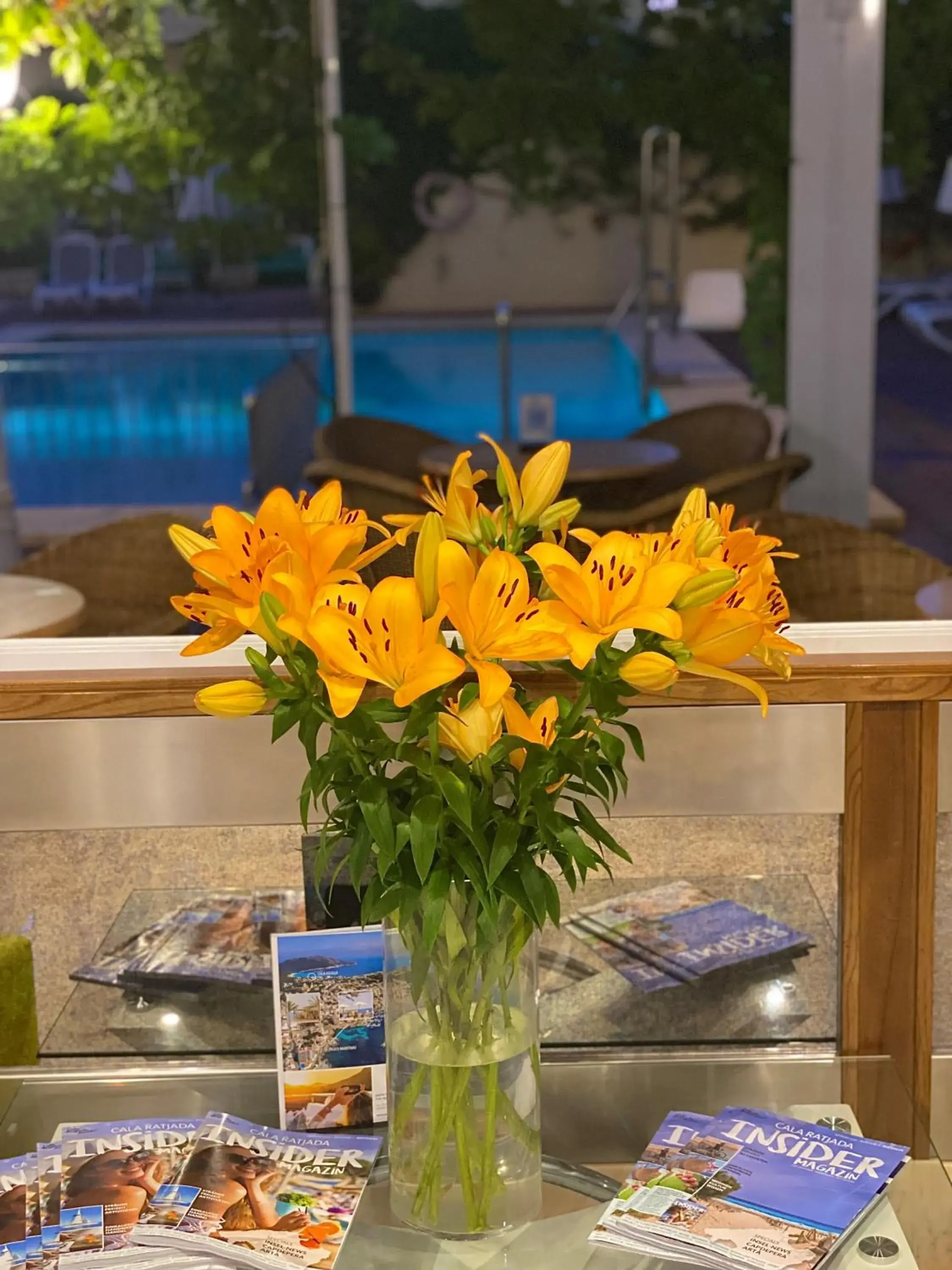 Lobby or reception in Hotel Amoros Lobby or reception in Hotel Amoros