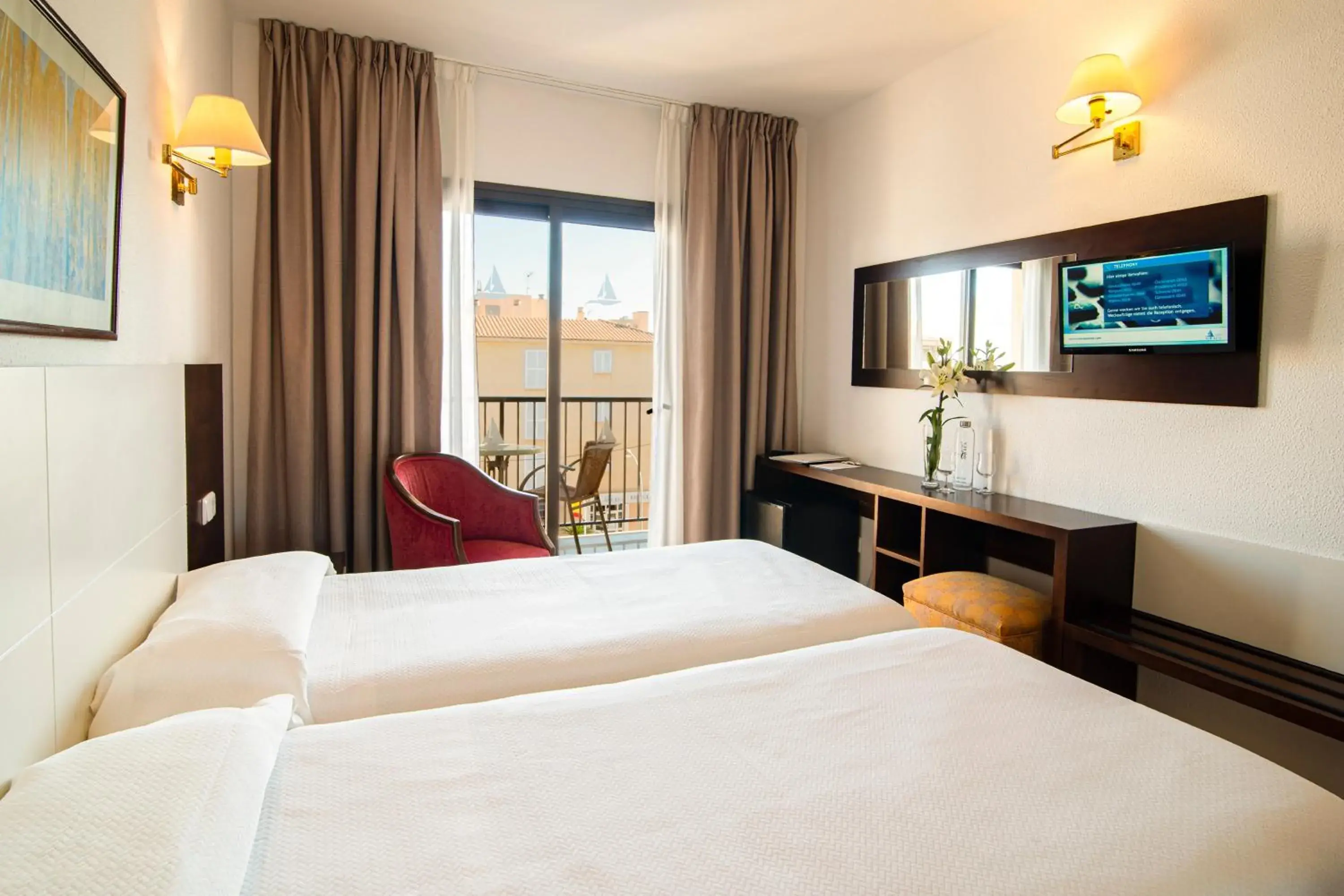 Double Room (2 Adults + 1 Child ) in Hotel Amoros Double Room (2 Adults + 1 Child ) in Hotel Amoros