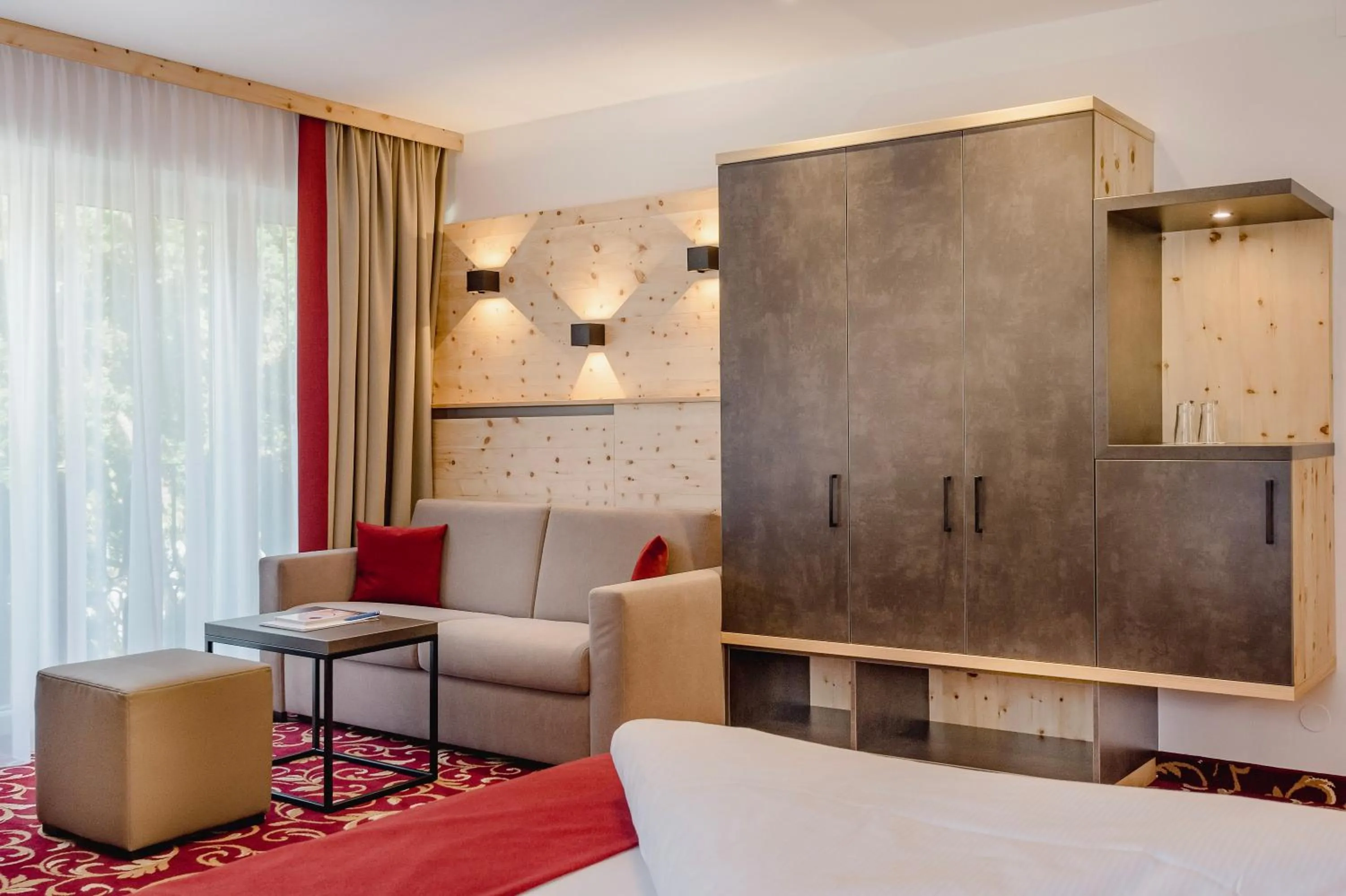 Seating area in Hotel Alpina - Thermenhotels Gastein