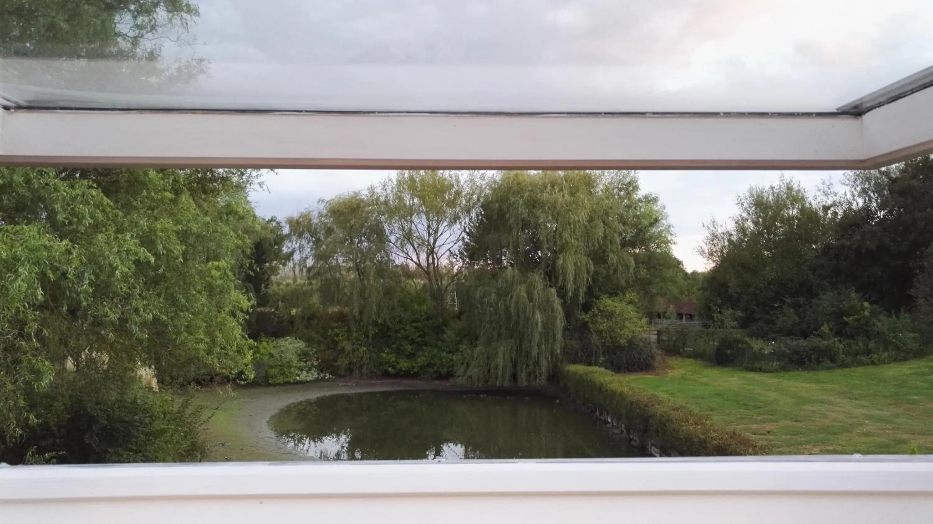 Photo of the whole room in les Bovrieres