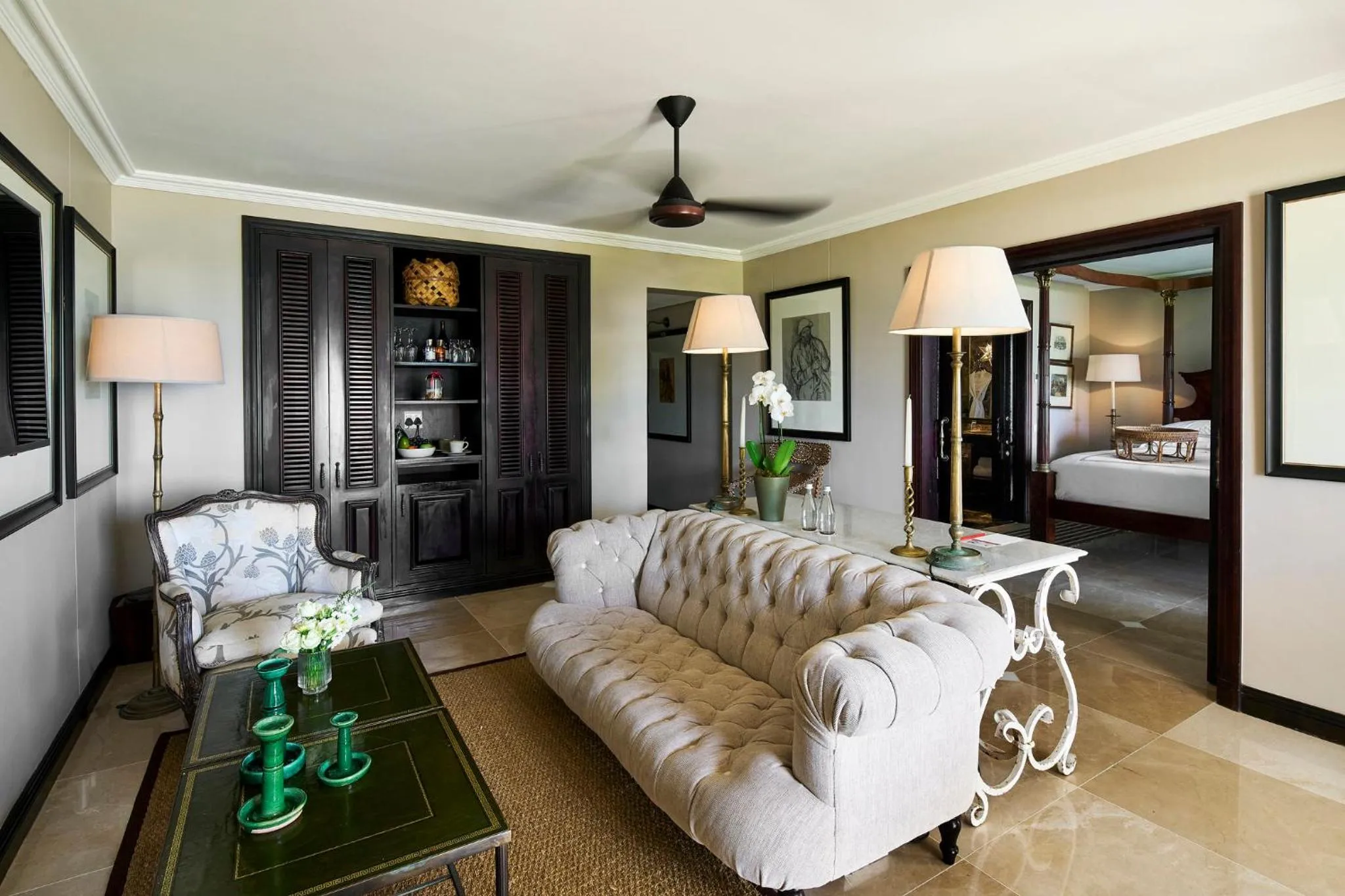 Photo of the whole room, Bed in The Oyster Box