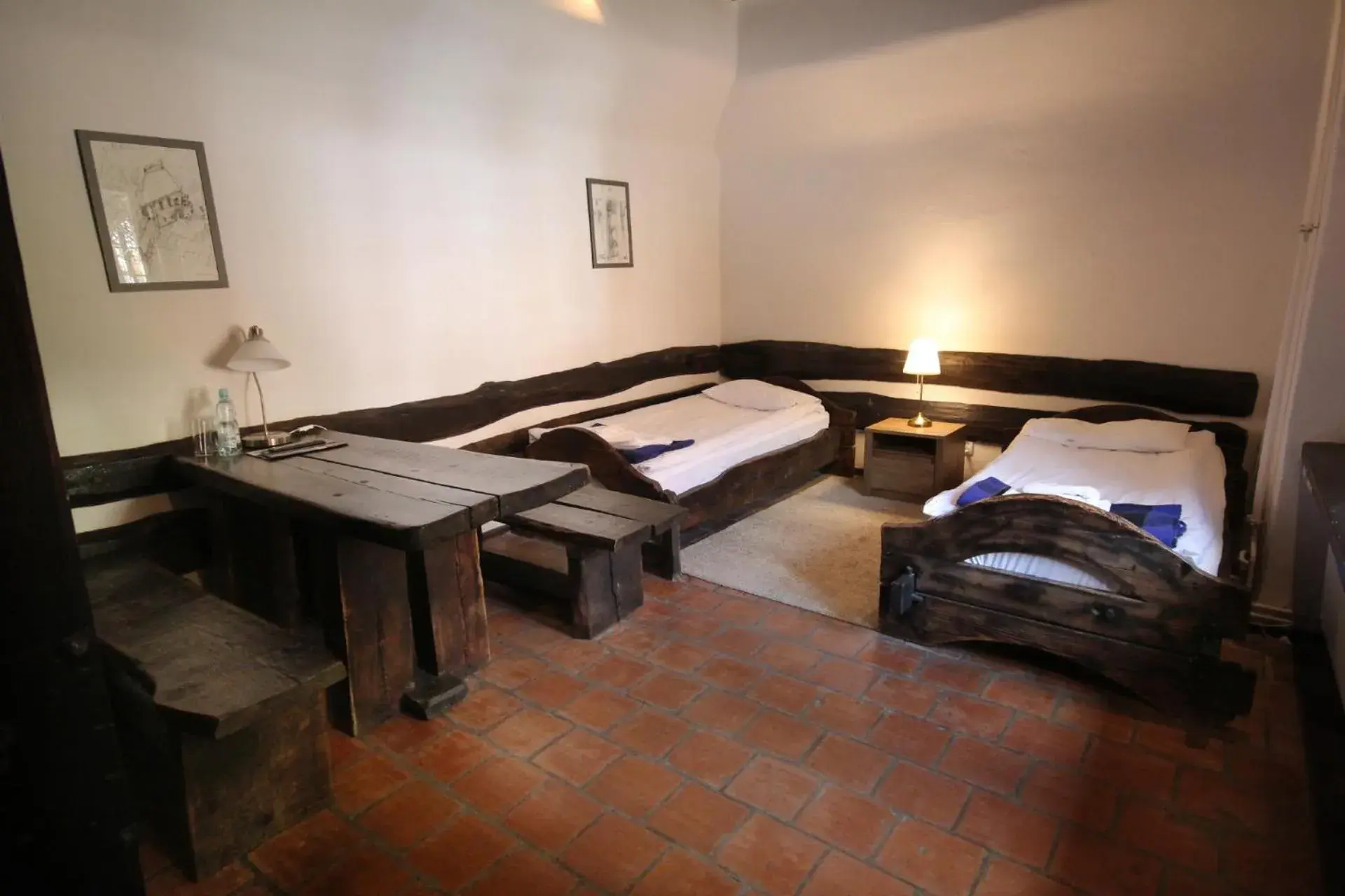 Economy Twin Room in Zamek Reszel Economy Twin Room in Zamek Reszel