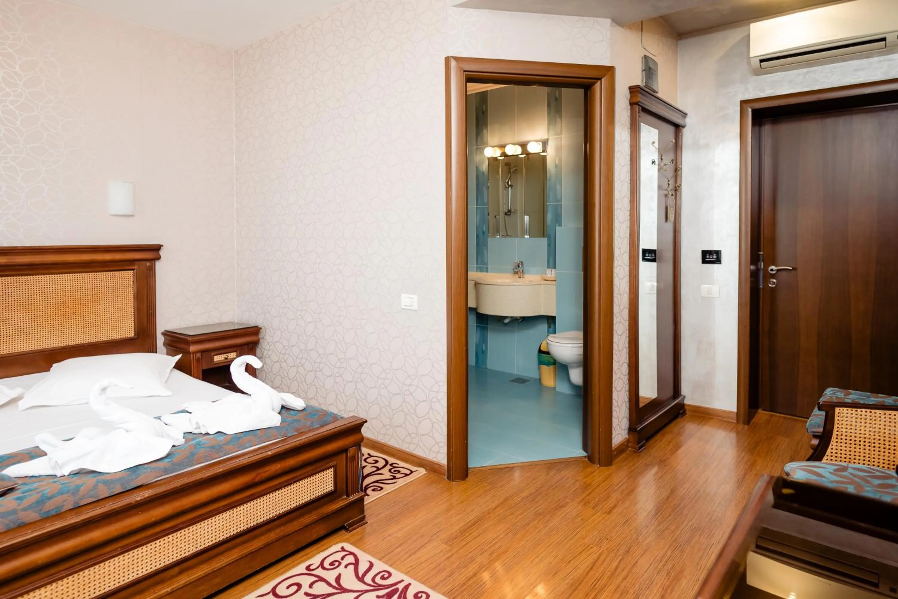 Bed in Acapulco Hotel