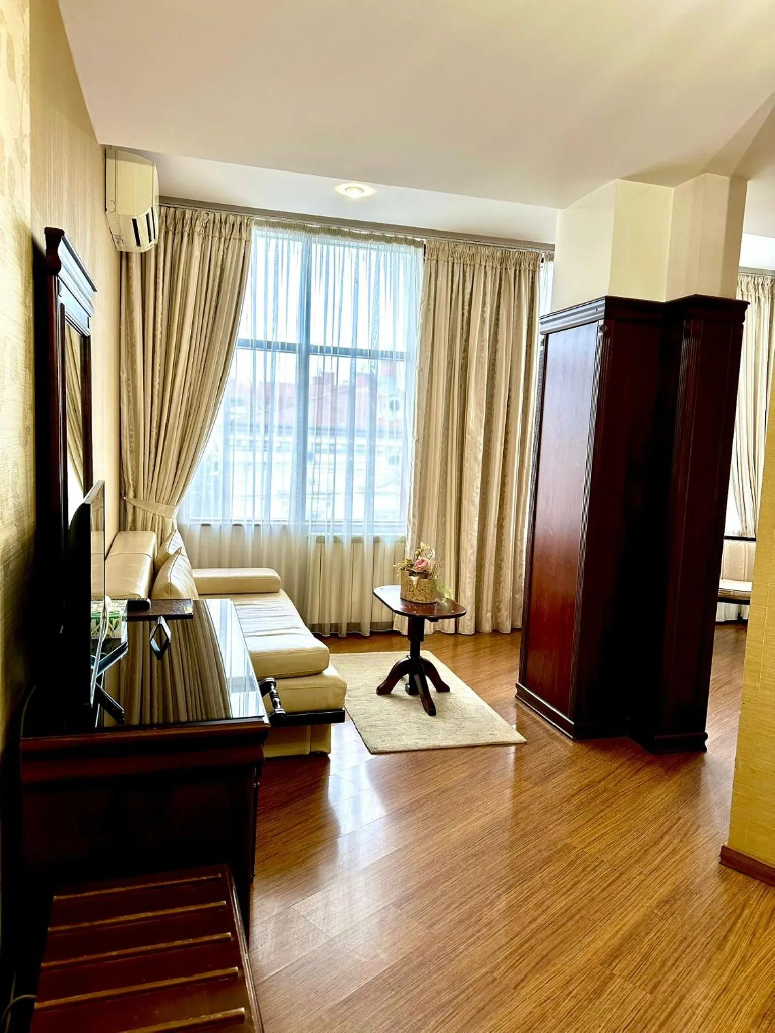 TV and multimedia in Acapulco Hotel