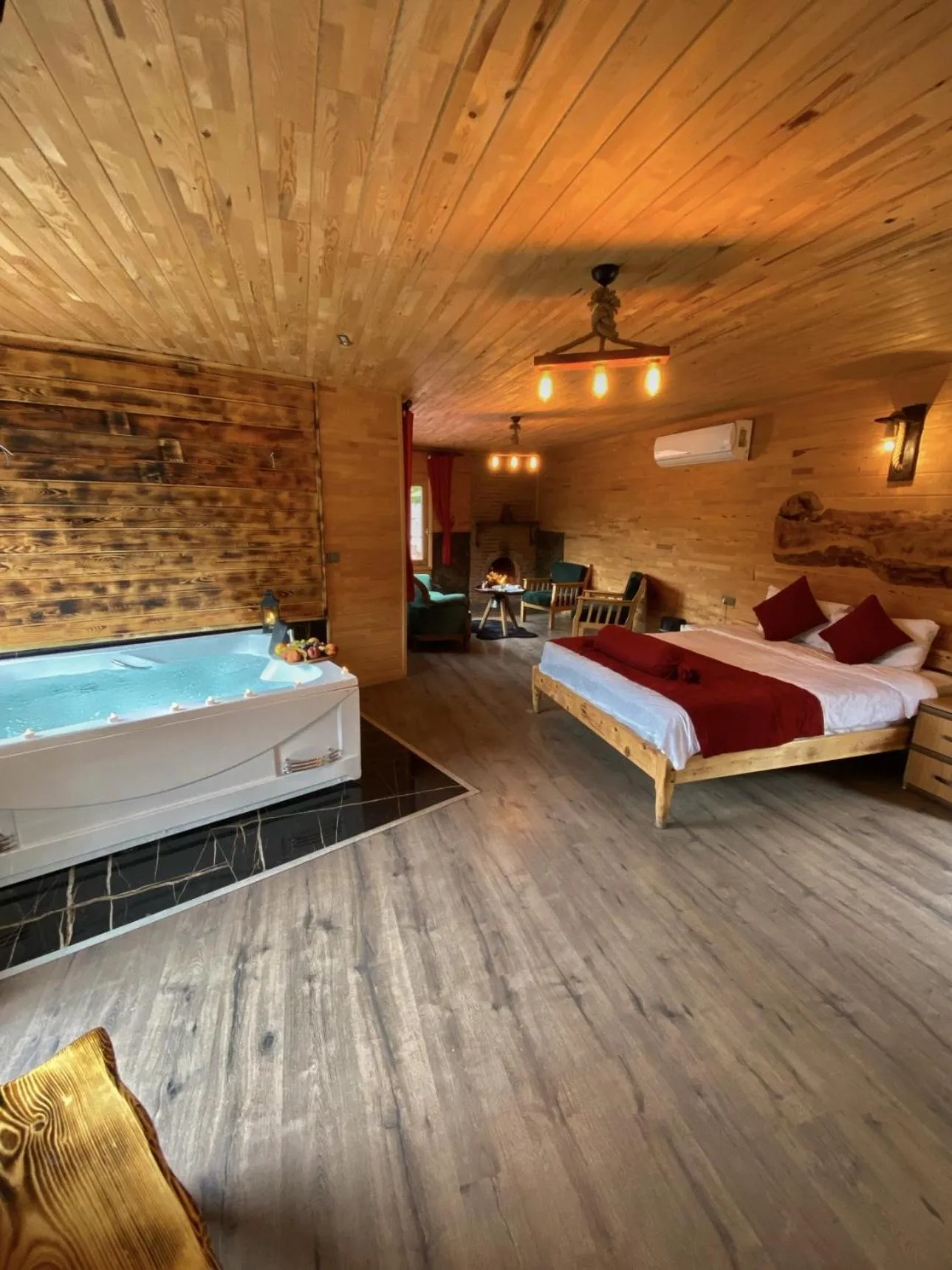 Bed in Seyr-i Cennet Dag Evleri