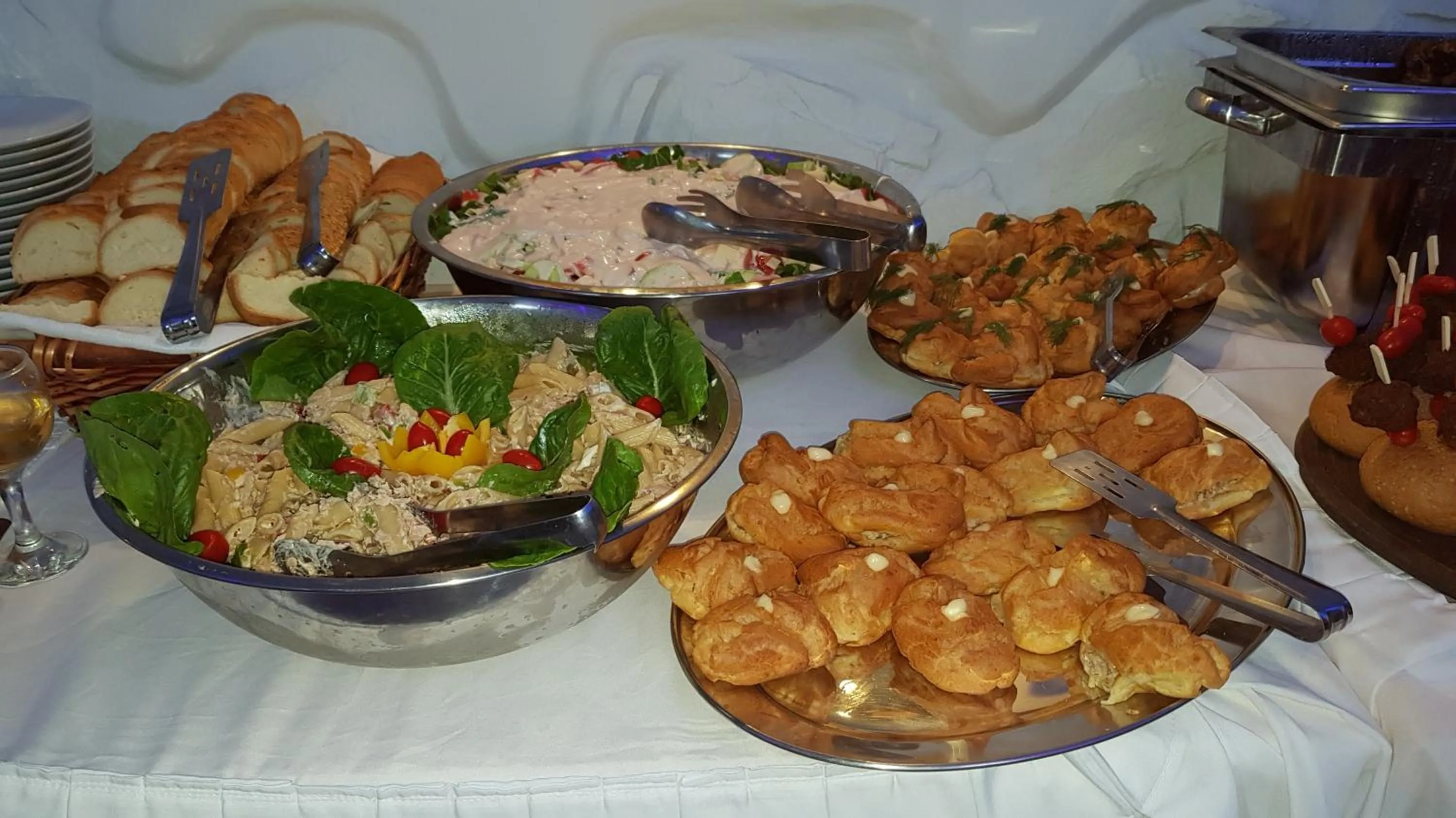 Food in Golden Sun Hotel