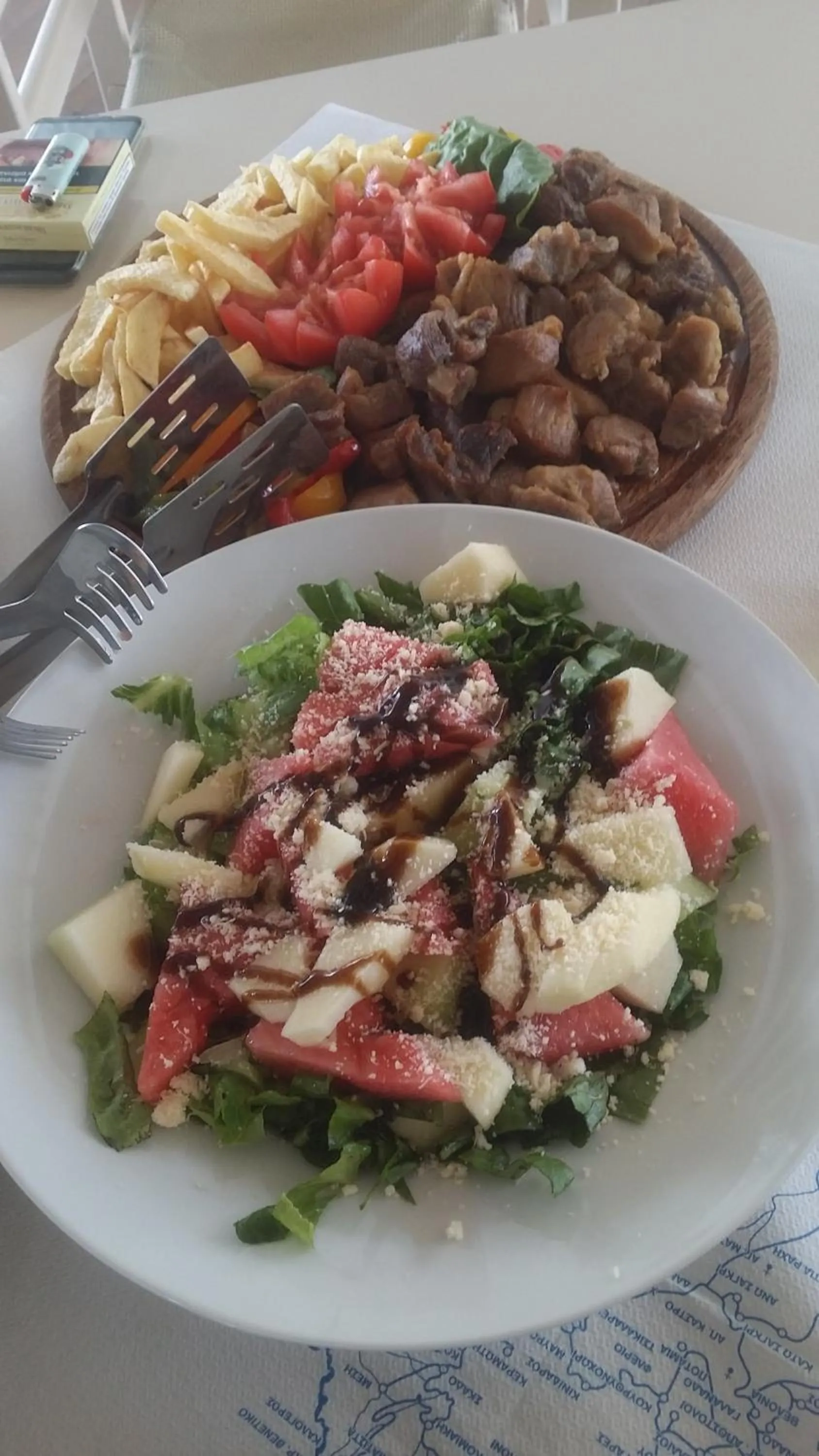 Food in Golden Sun Hotel