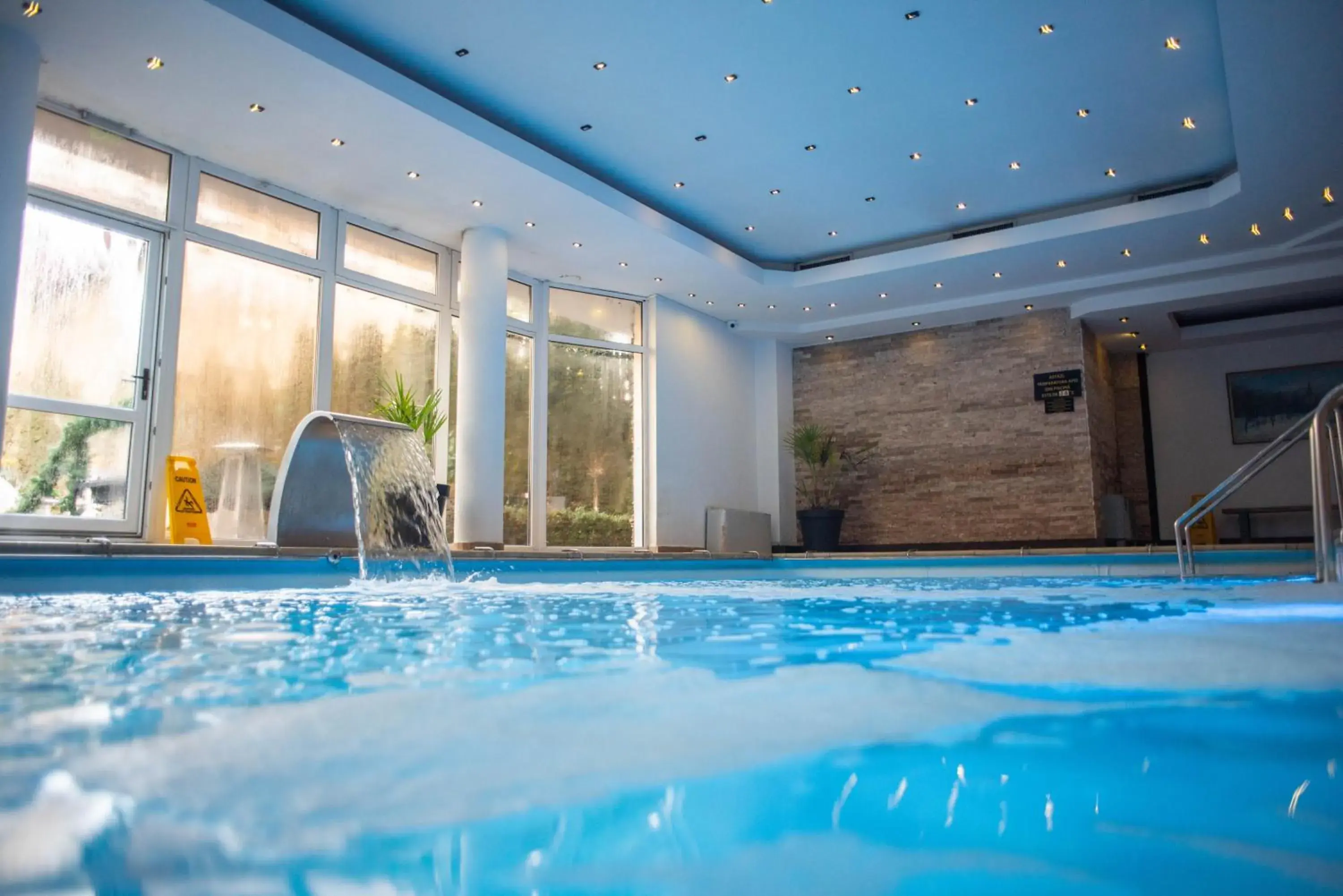 Swimming pool in Hotel Carpathia Swimming pool in Hotel Carpathia