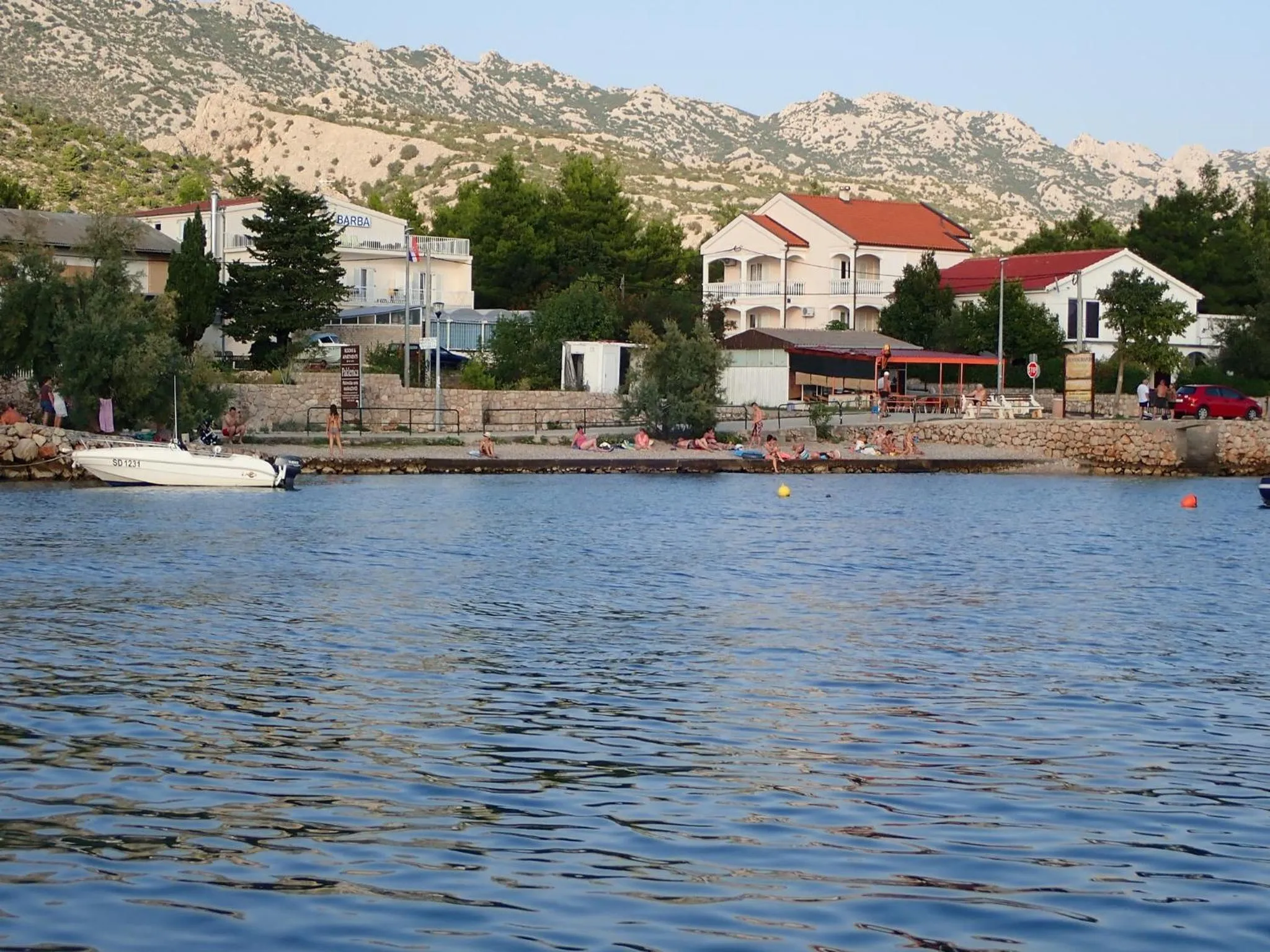 Beach in Apartments Pjer