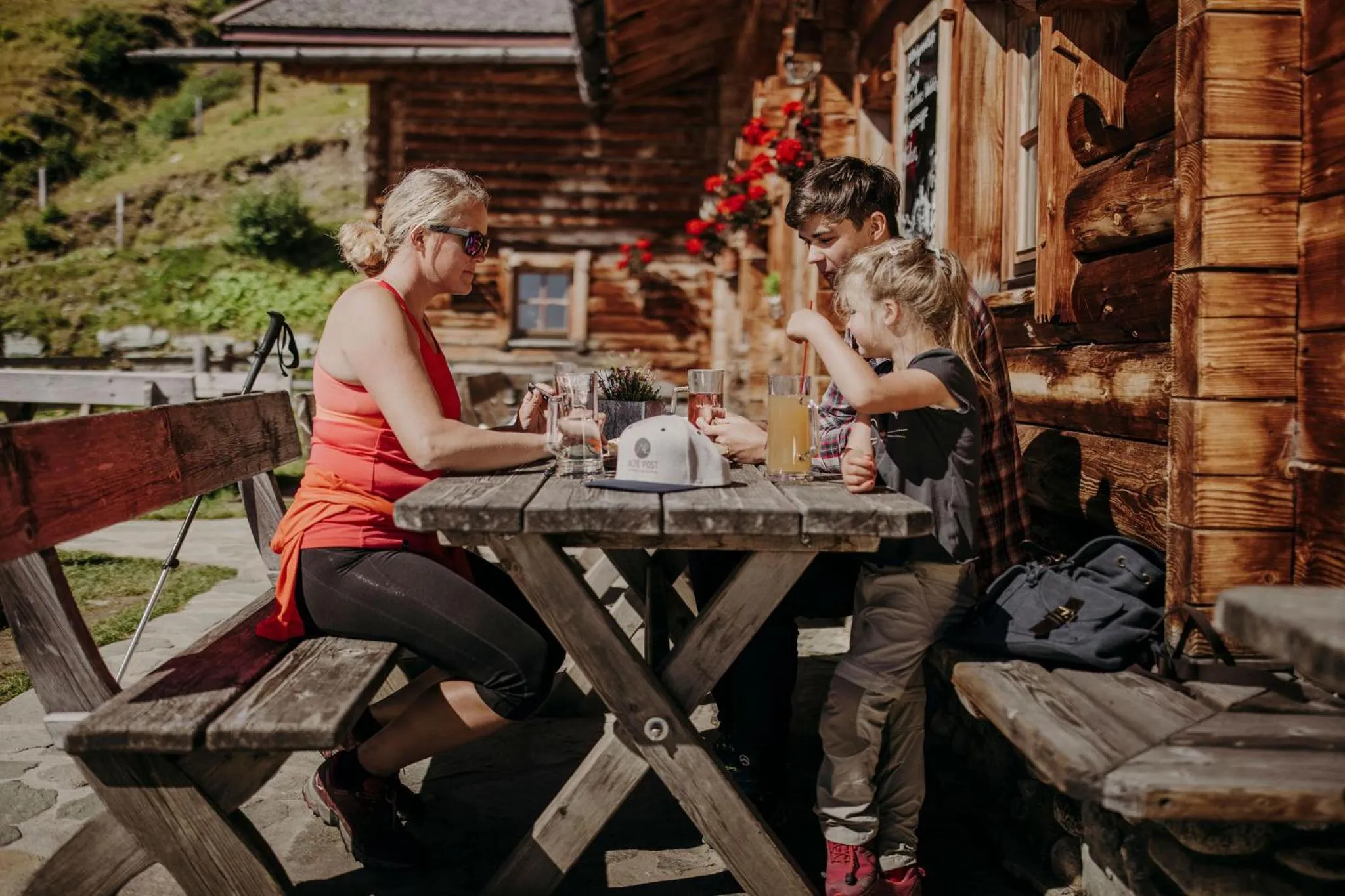 Hiking in Hotel Alte Post