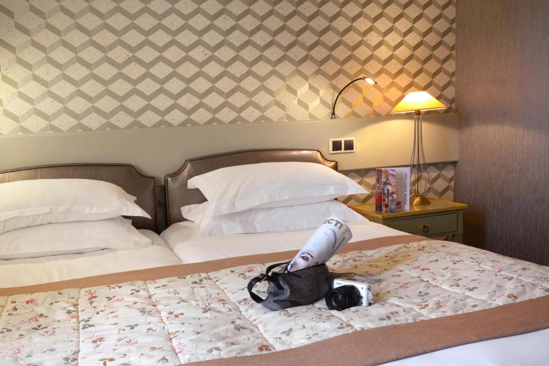 Bedroom, Bed in Hôtel L'Yeuse - Teritoria