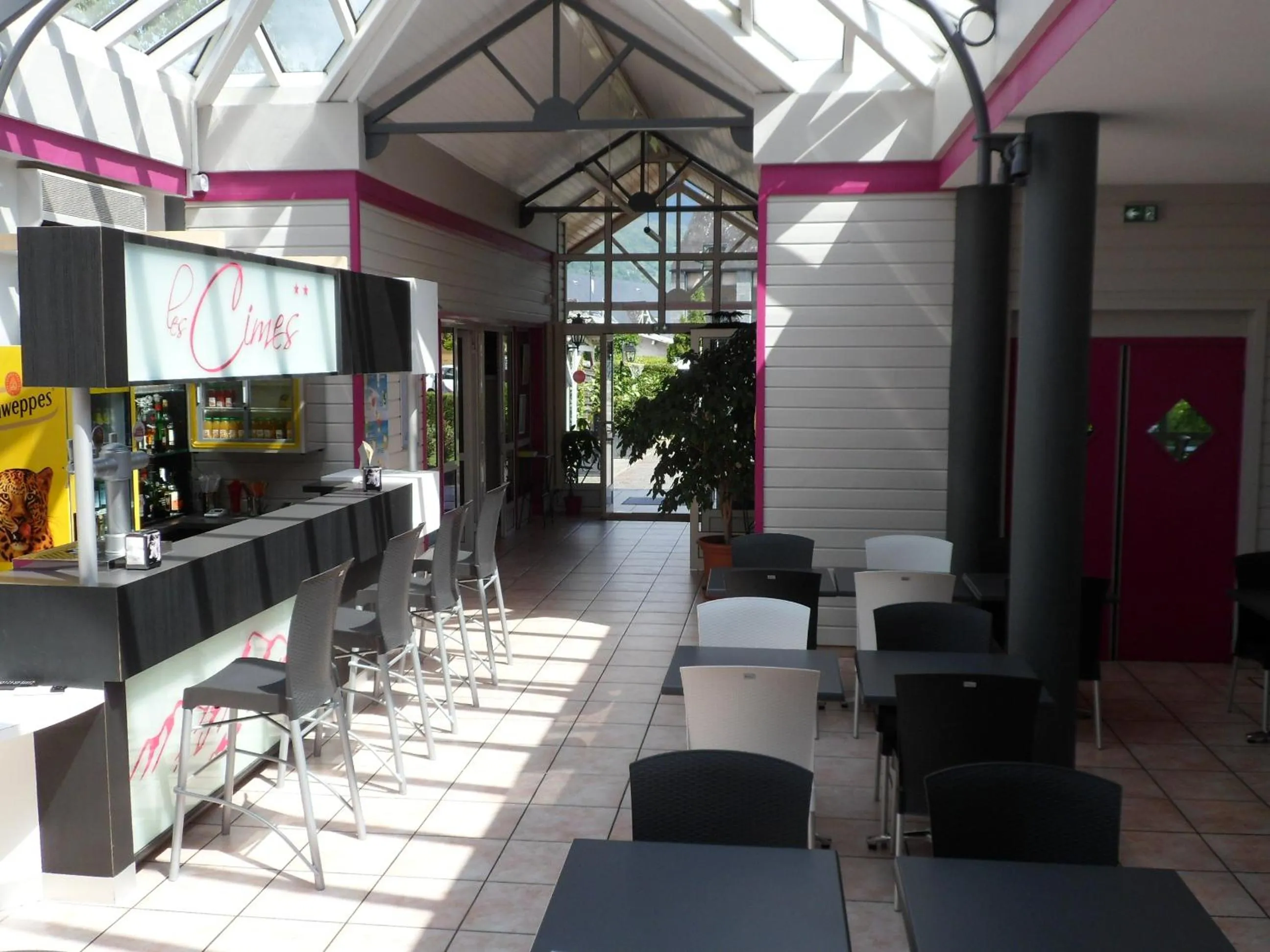 Day in Logis Hôtel Les Cimes