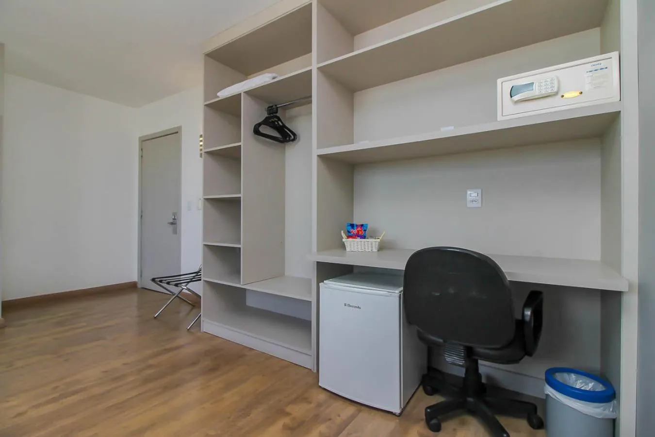 minibar in Coral Trade Hotel